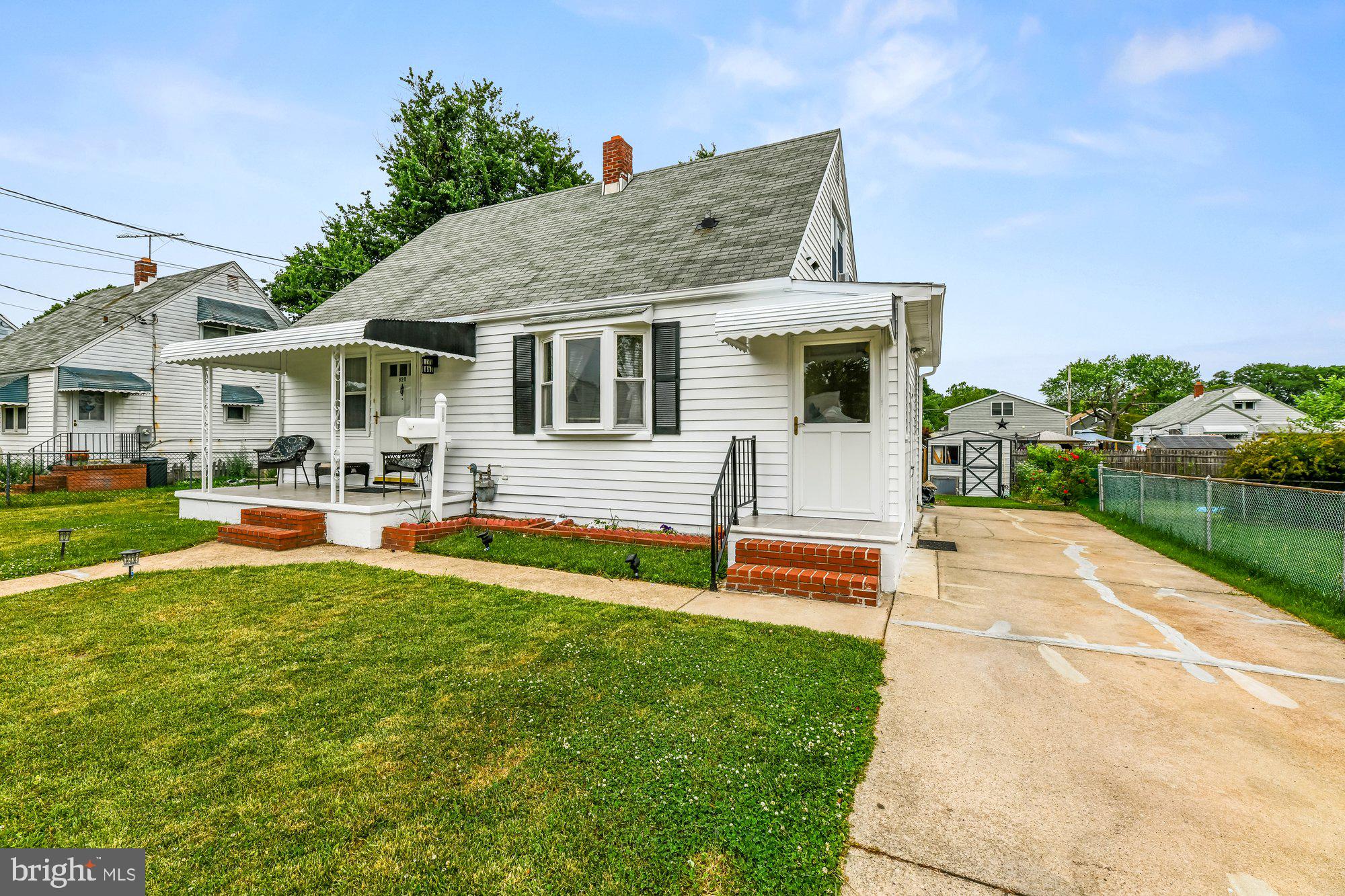 MARLYN MANOR - Residential