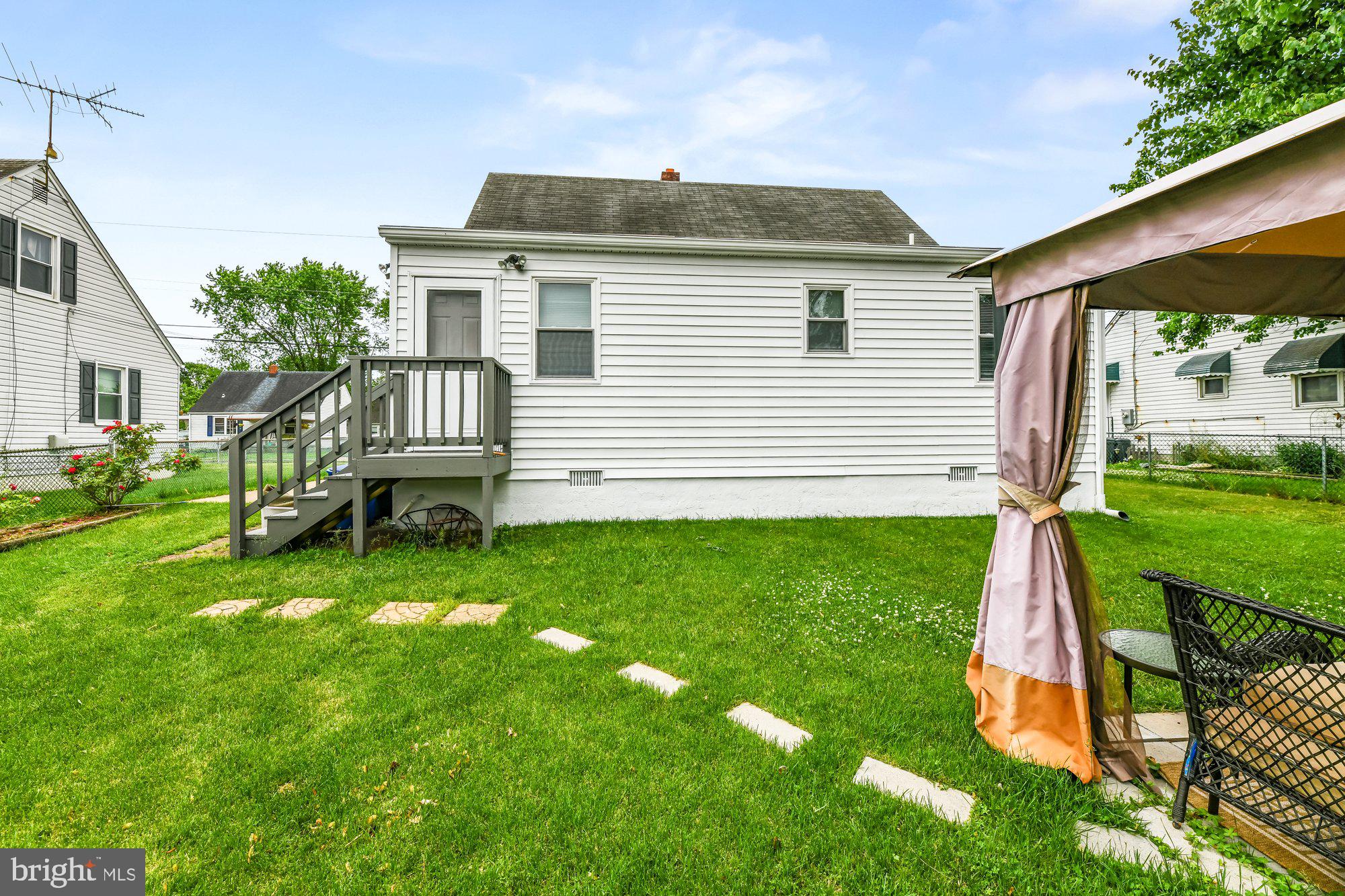 MARLYN MANOR - Residential