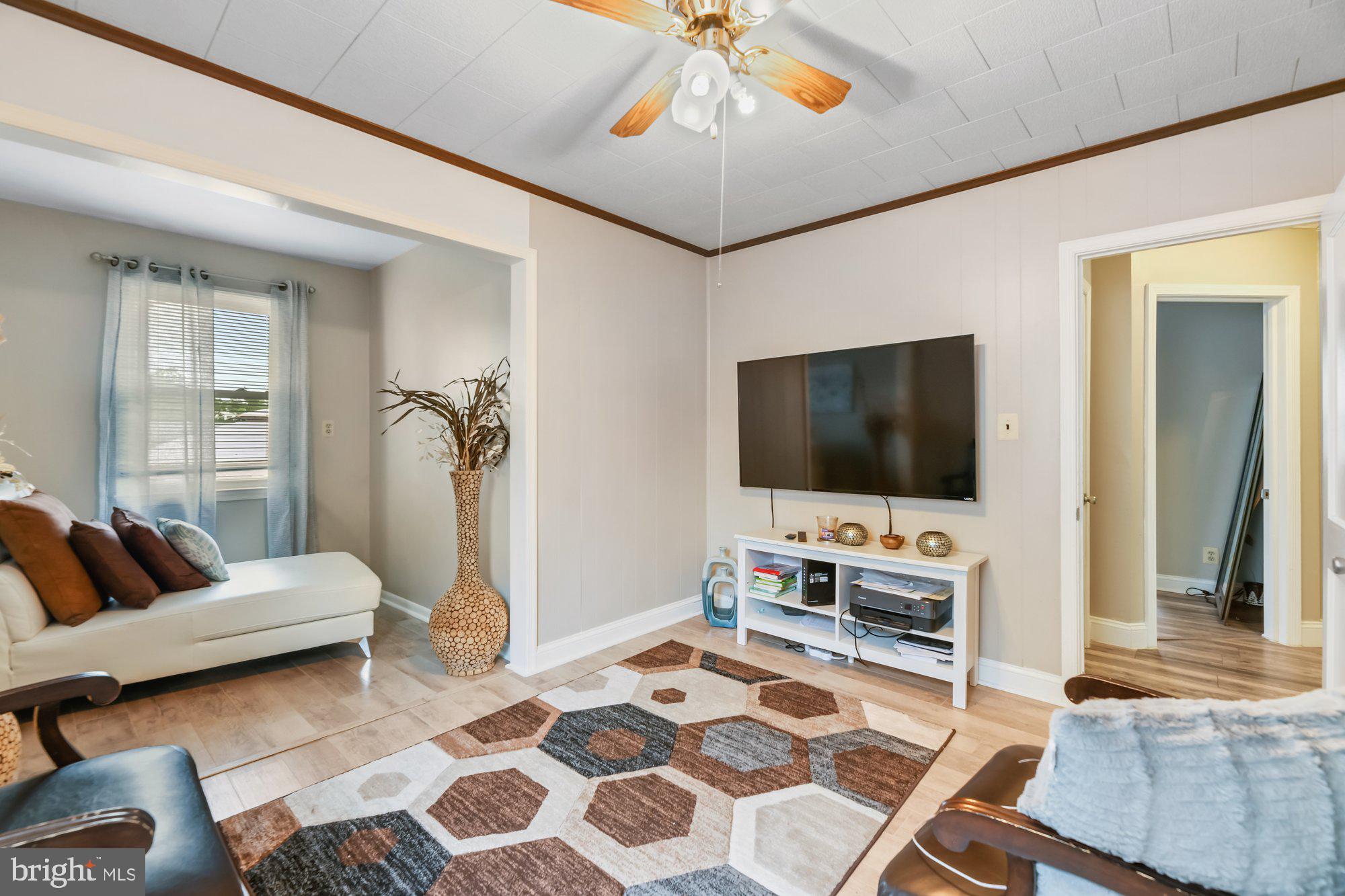 MARLYN MANOR - Residential