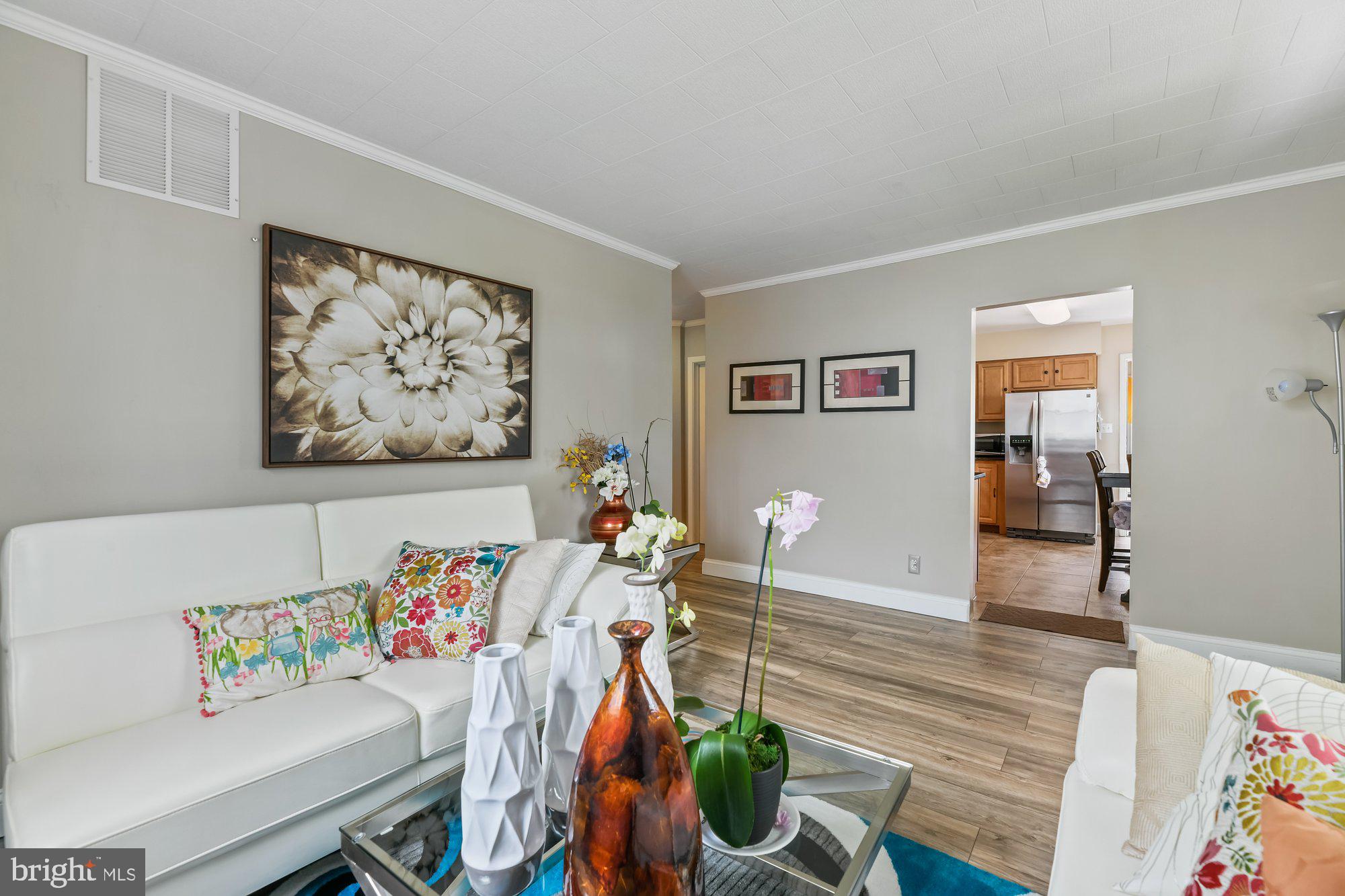 MARLYN MANOR - Residential