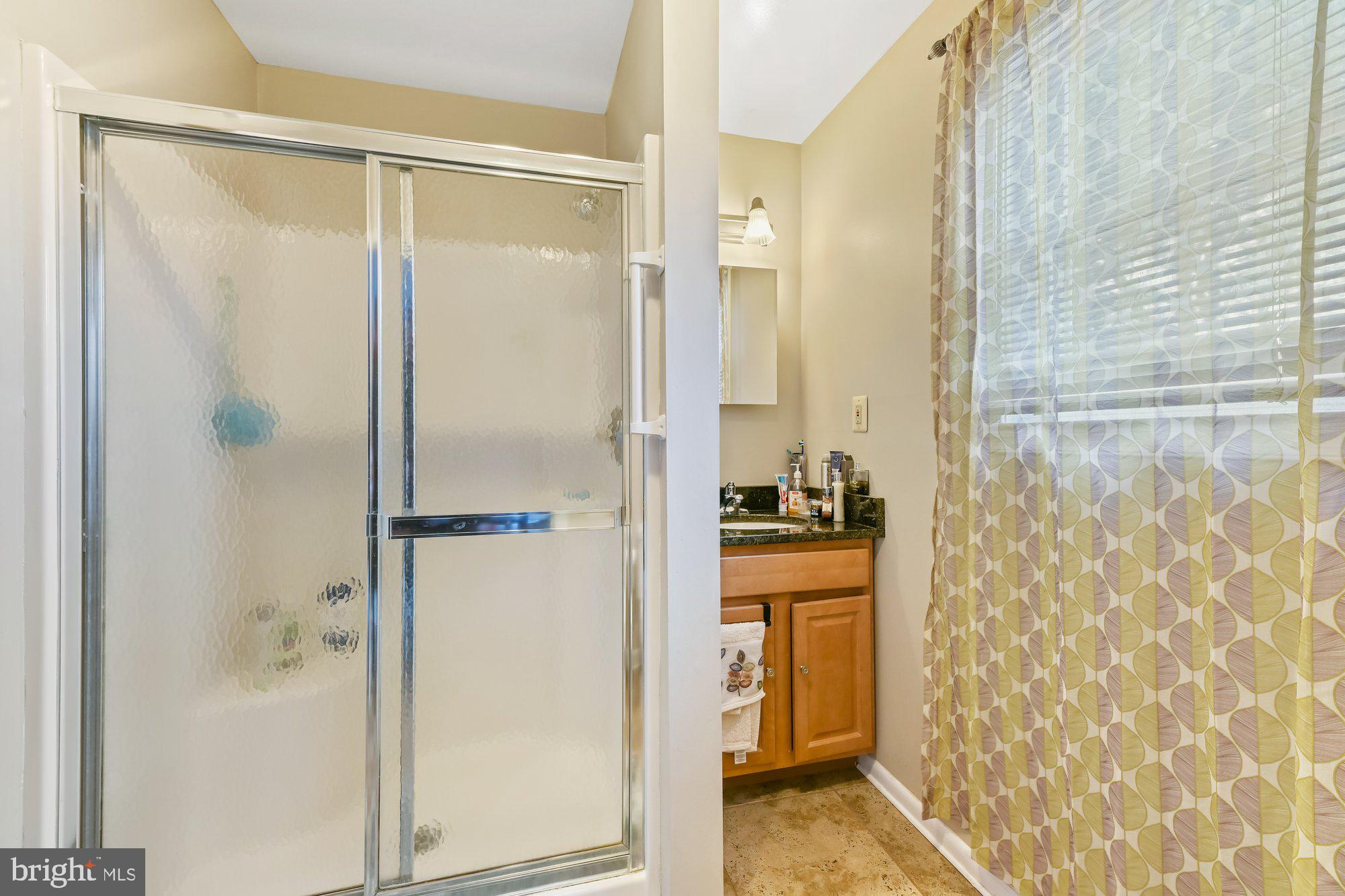 MARLYN MANOR - Residential