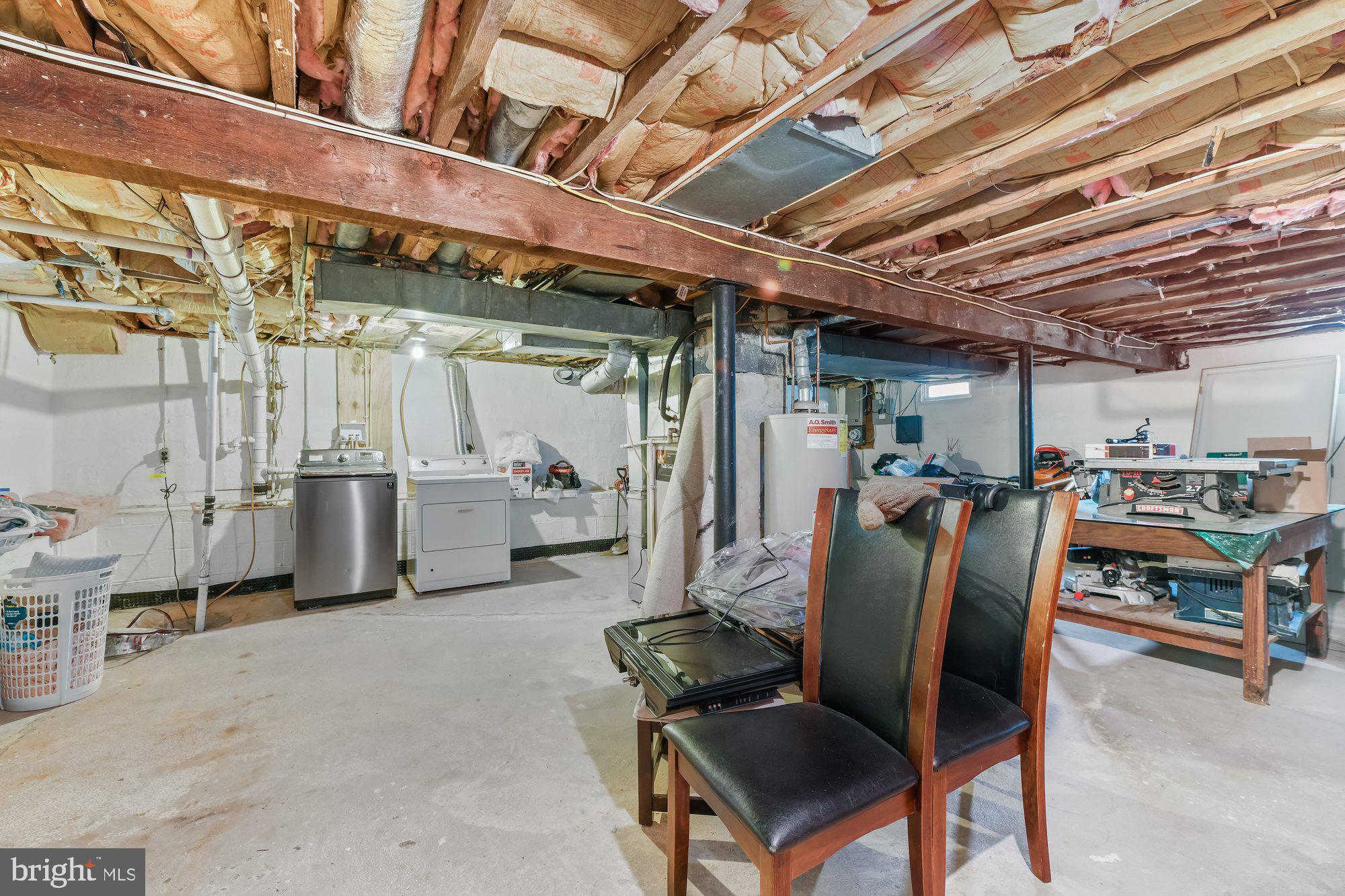 MARLYN MANOR - Residential