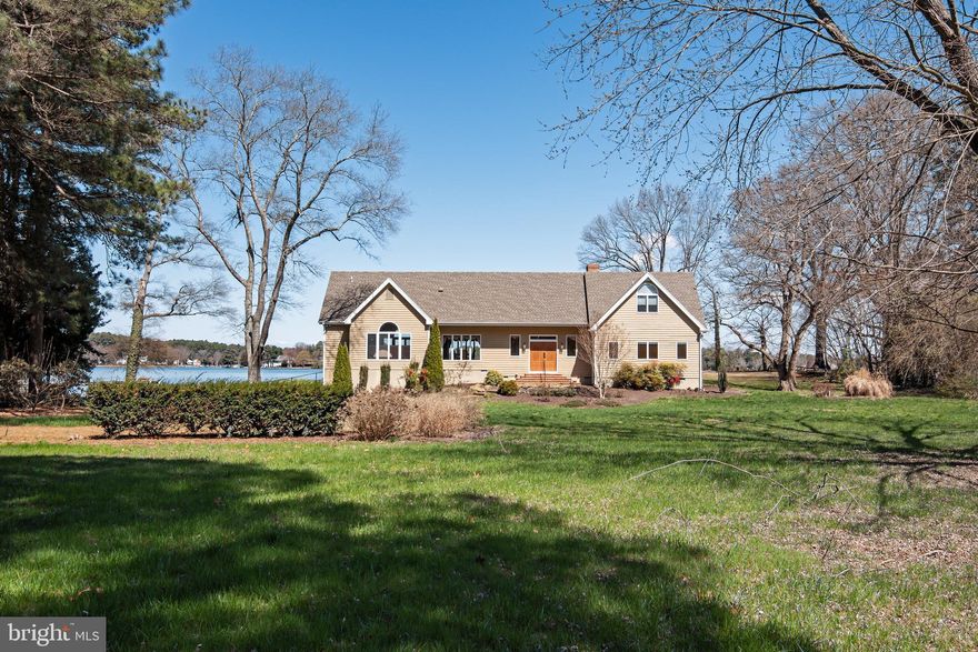 Beautiful home sitting on high elevation above the wonderful Miles River.  Built by well respected local builders,  Daffin  Brothers.    3.12 acres with tall majestic old pine trees.  Huge rooms with high ceilings.  Expansive westerly views across the Miles River.   Watch the sun set from your waterside pool,  or long, approx 210' dock with 4'-5' MLW.  And located between Easton and Saint Michaels.