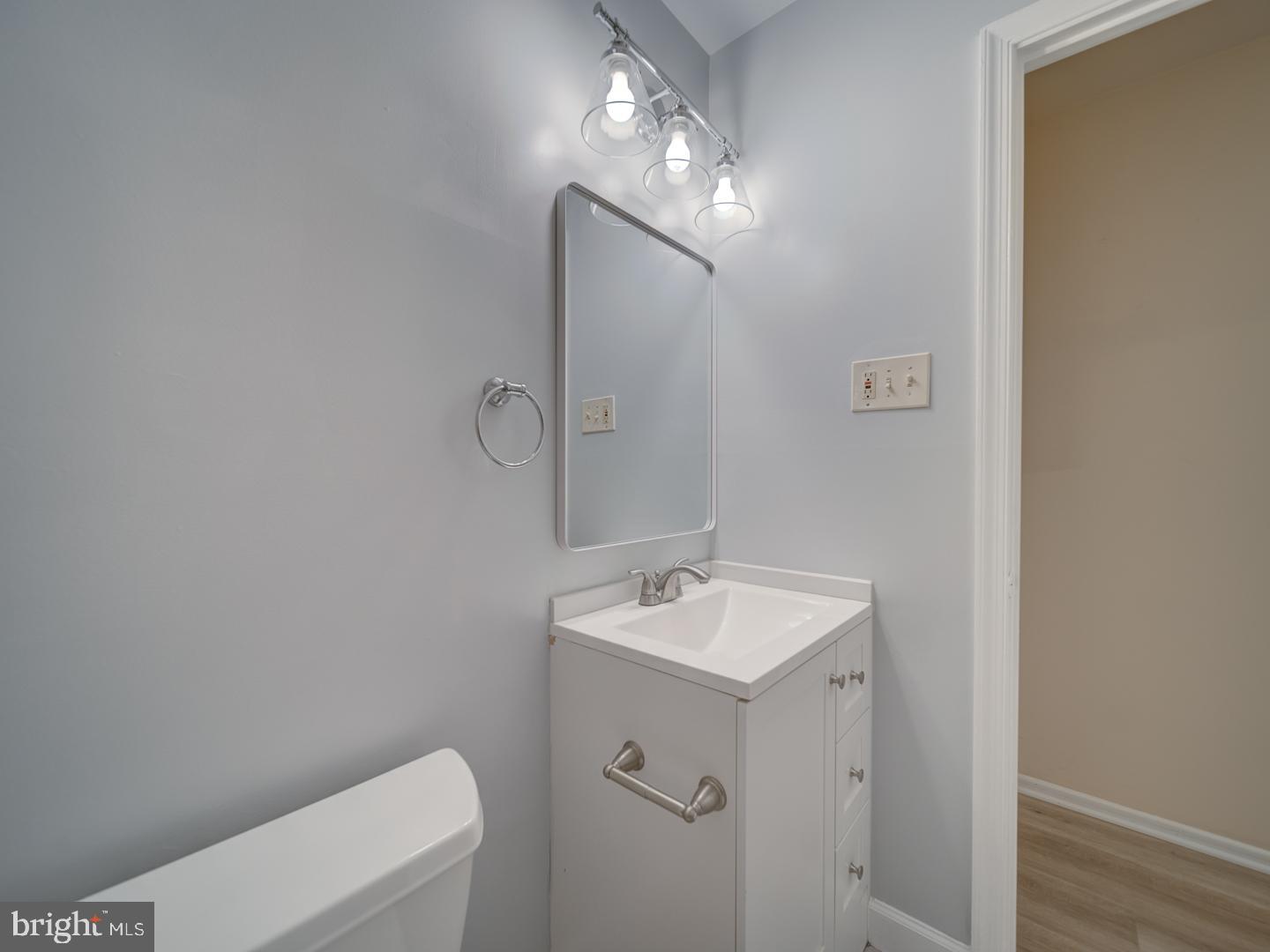 ROCKSHIRE - Residential Lease