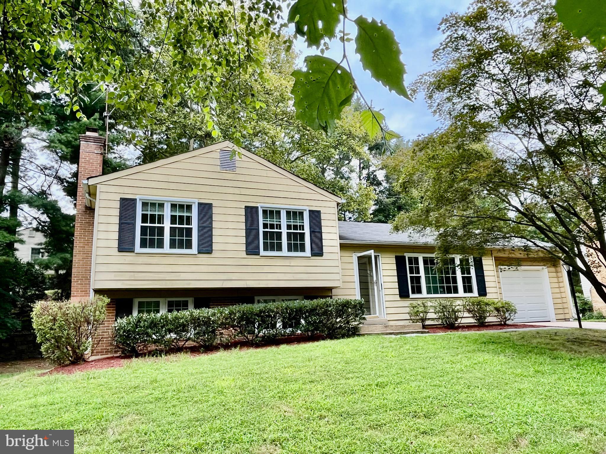 ROCKSHIRE - Residential Lease