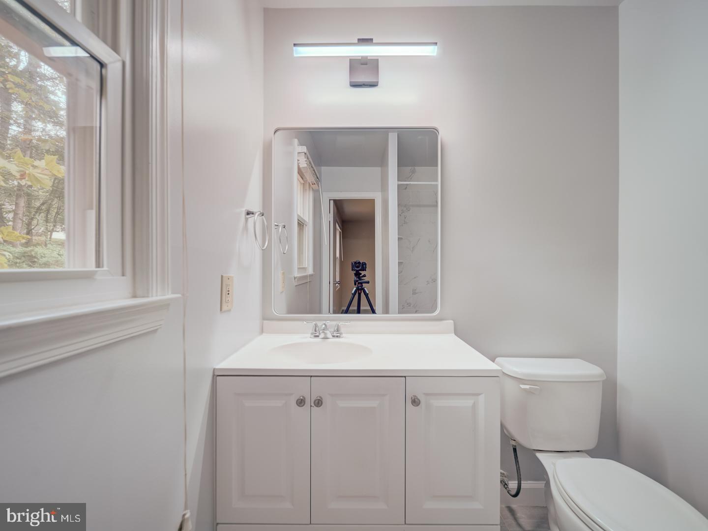 ROCKSHIRE - Residential Lease