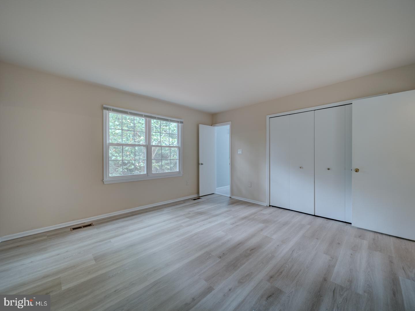 ROCKSHIRE - Residential Lease