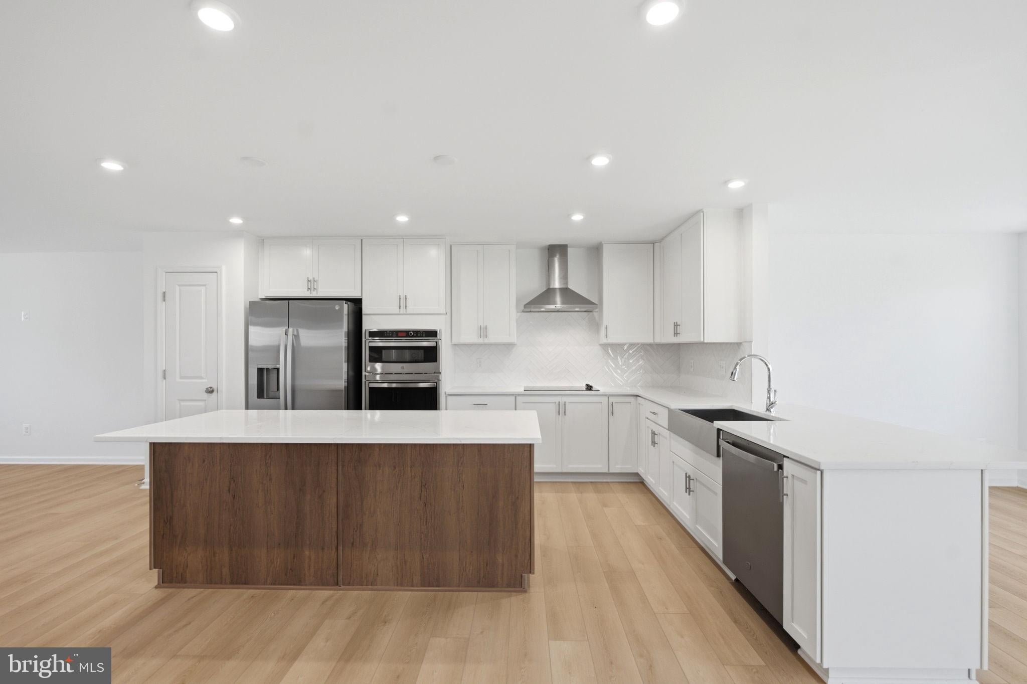 141 WYTHE WAY