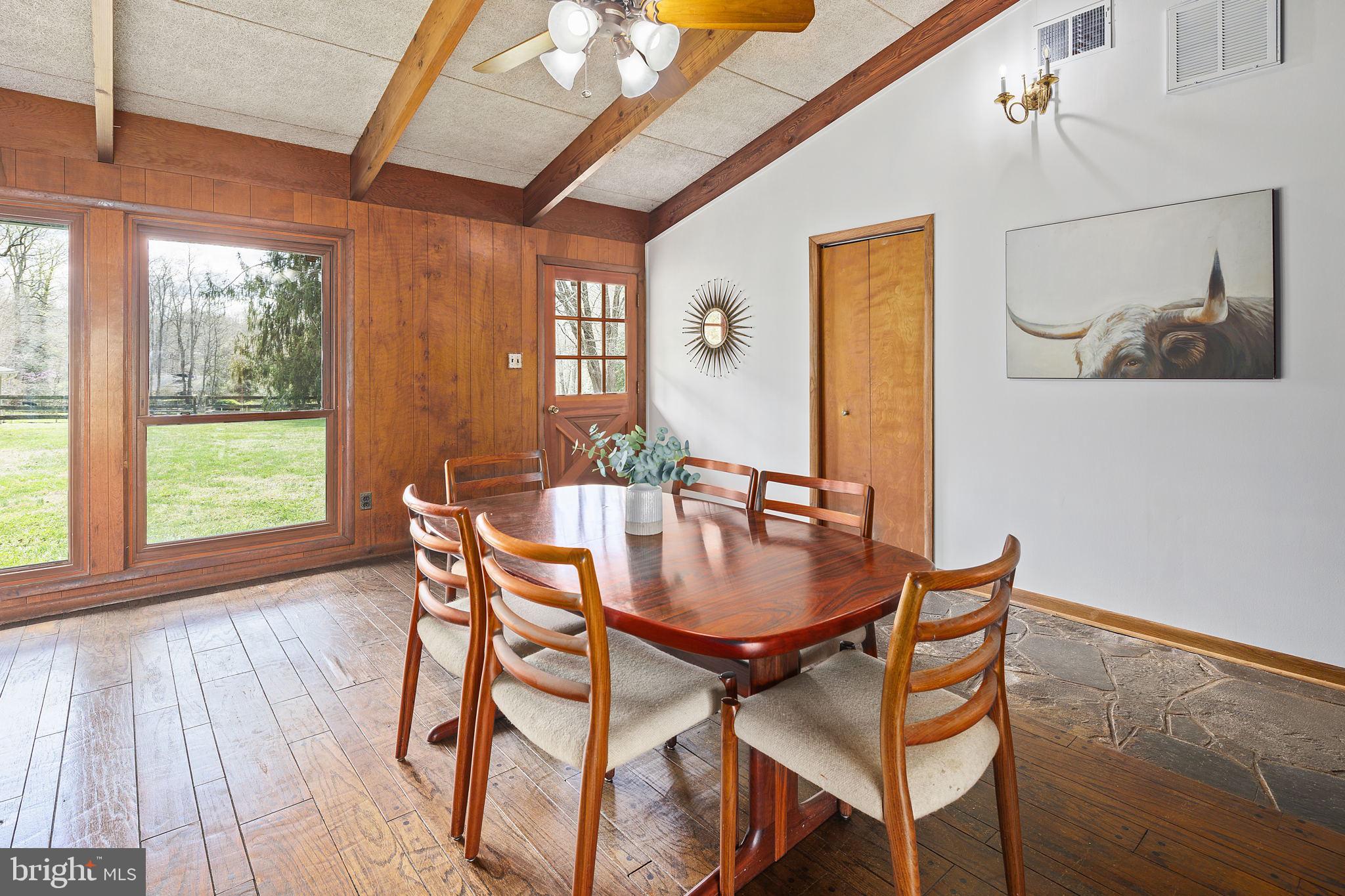 WALNUT ACRES - Residential