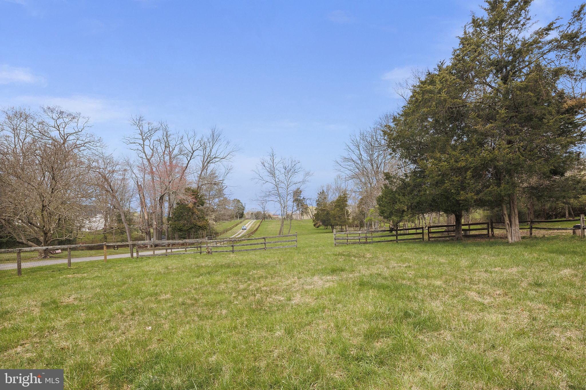 WALNUT ACRES - Residential