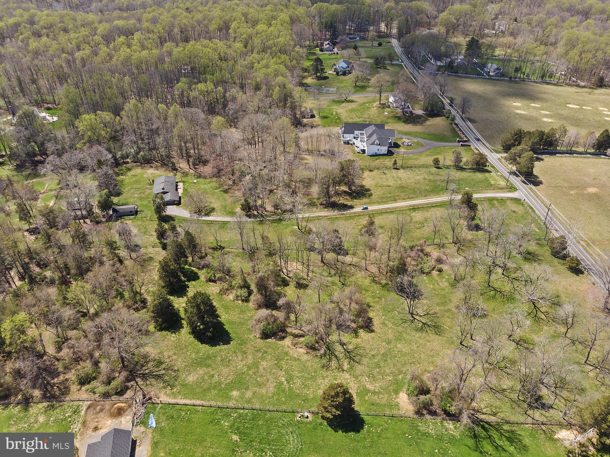 WALNUT ACRES - Residential