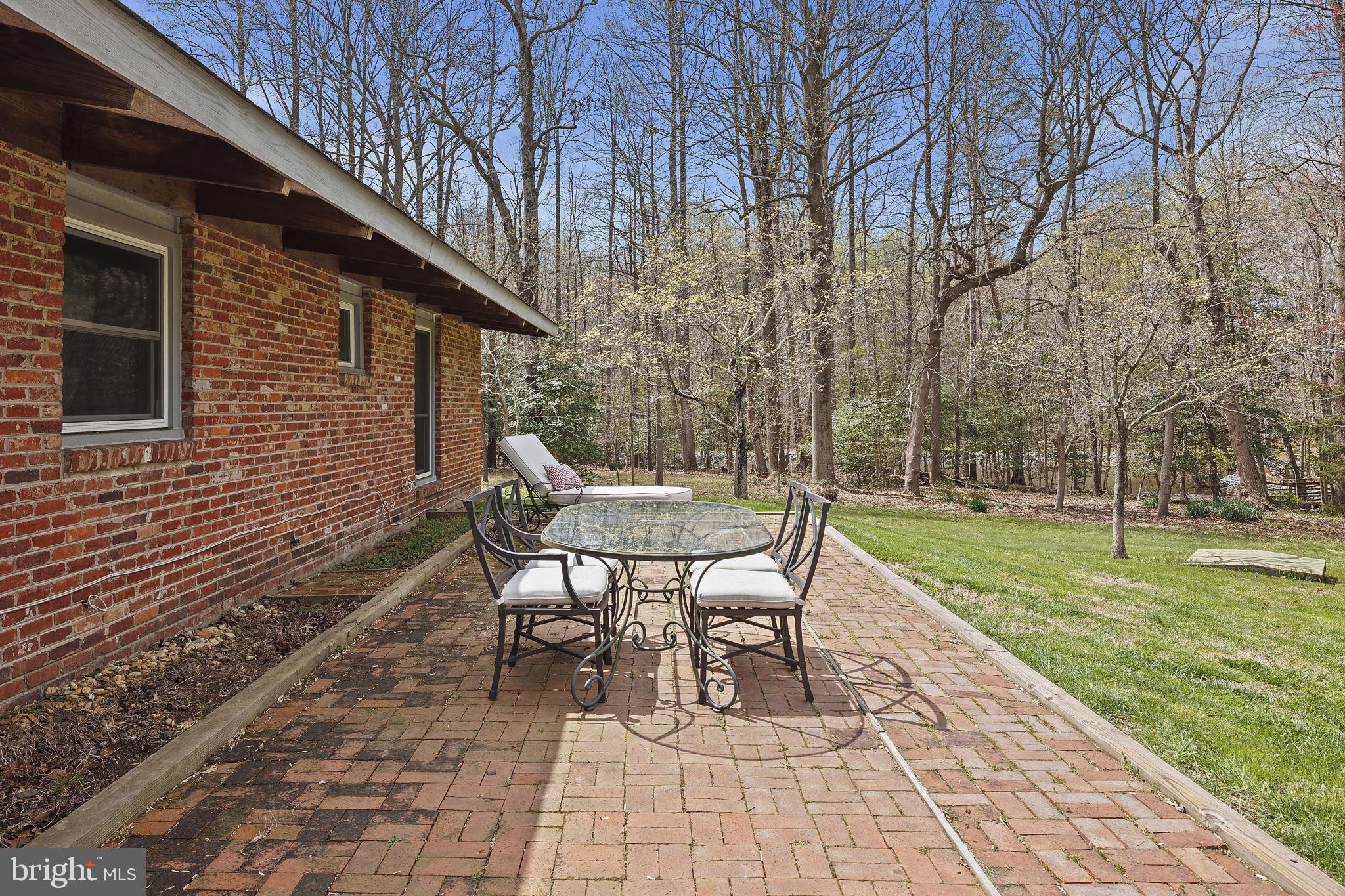 WALNUT ACRES - Residential