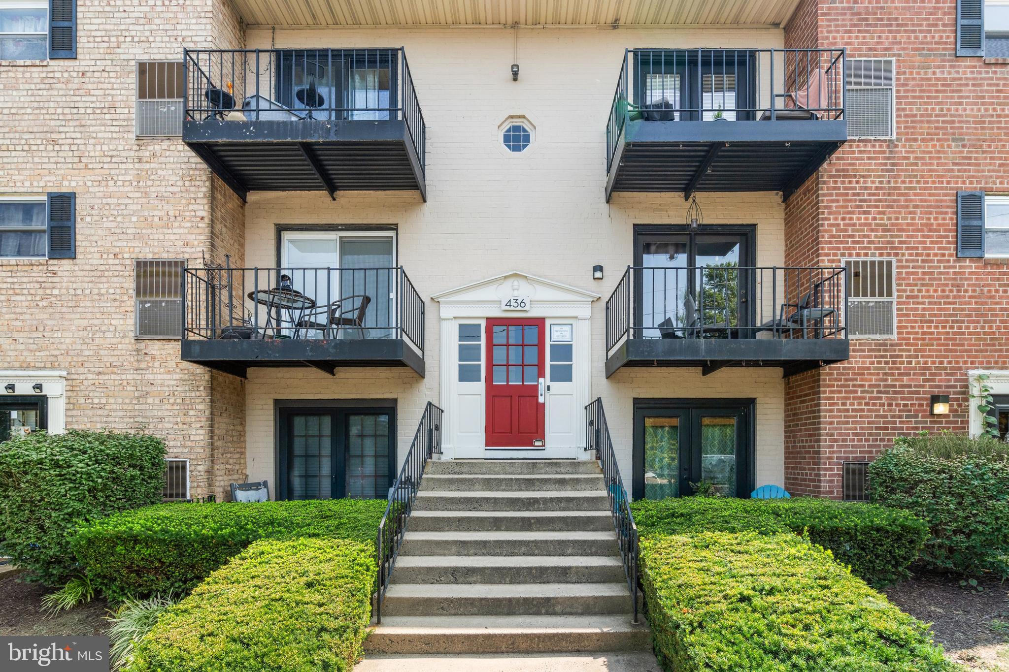 MAYFLOWER SQUARE - Residential