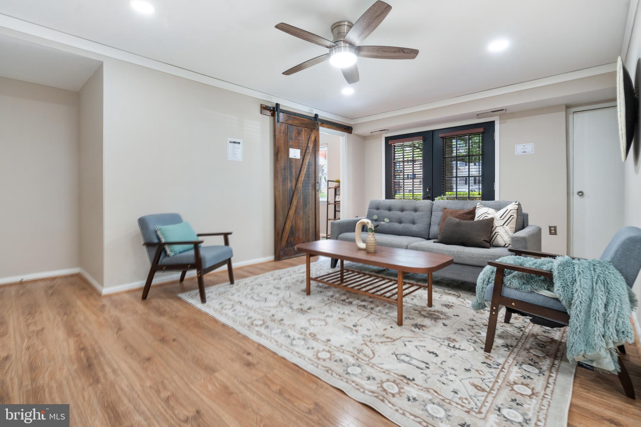 MAYFLOWER SQUARE - Residential