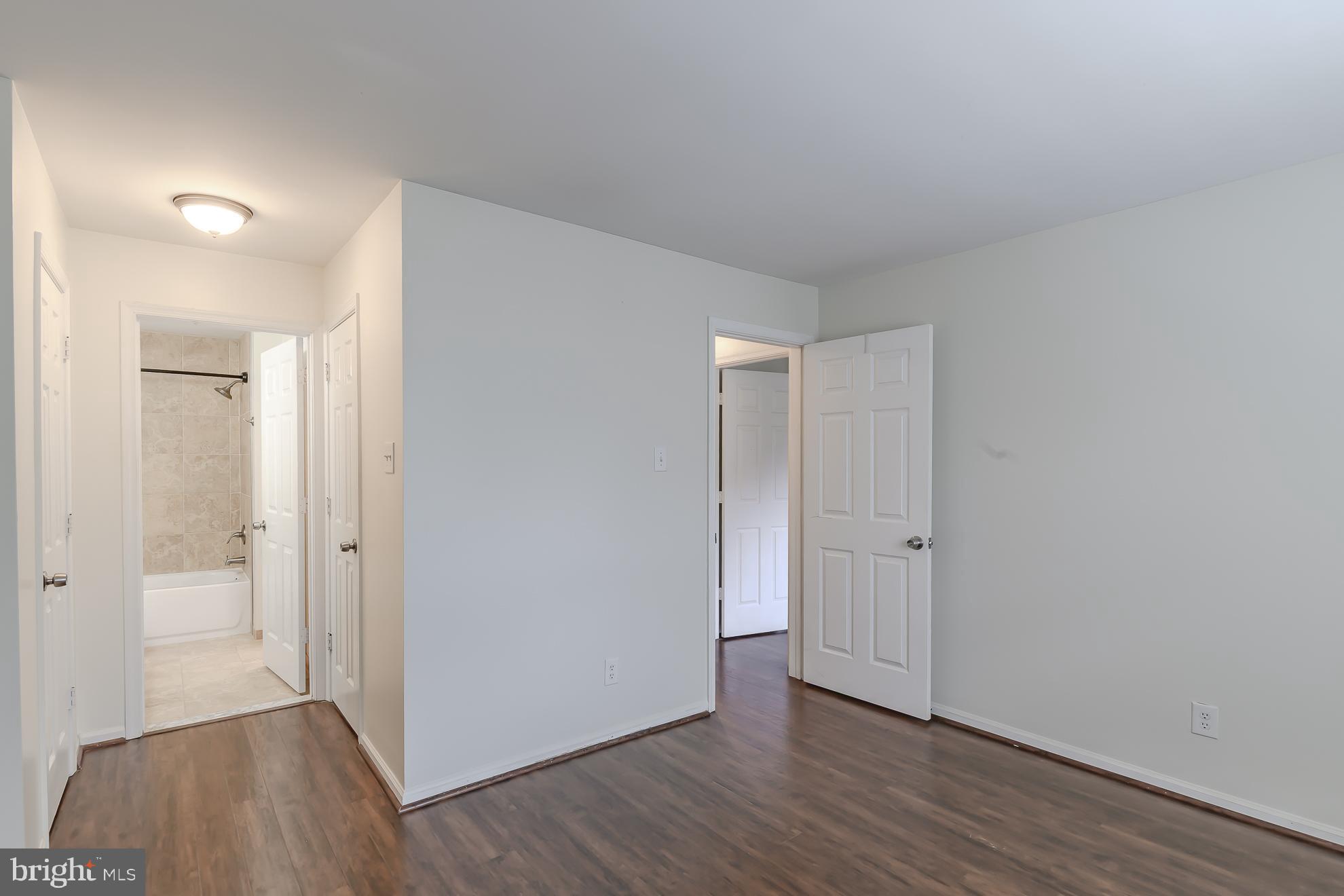 HEIGHTS AT PENDERBROOK - Residential Lease