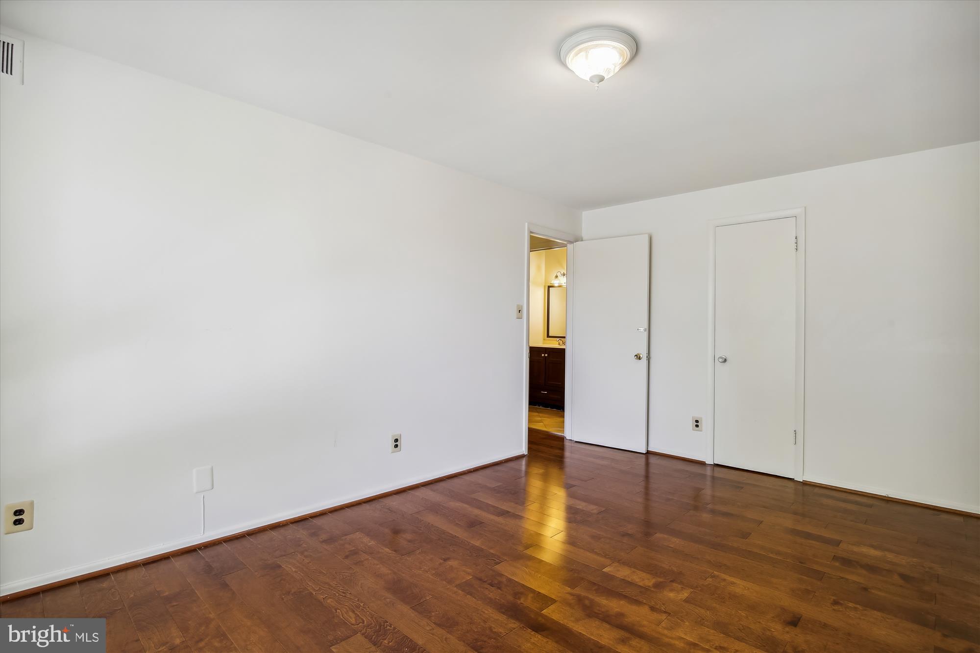 PARK TERRACE - Residential