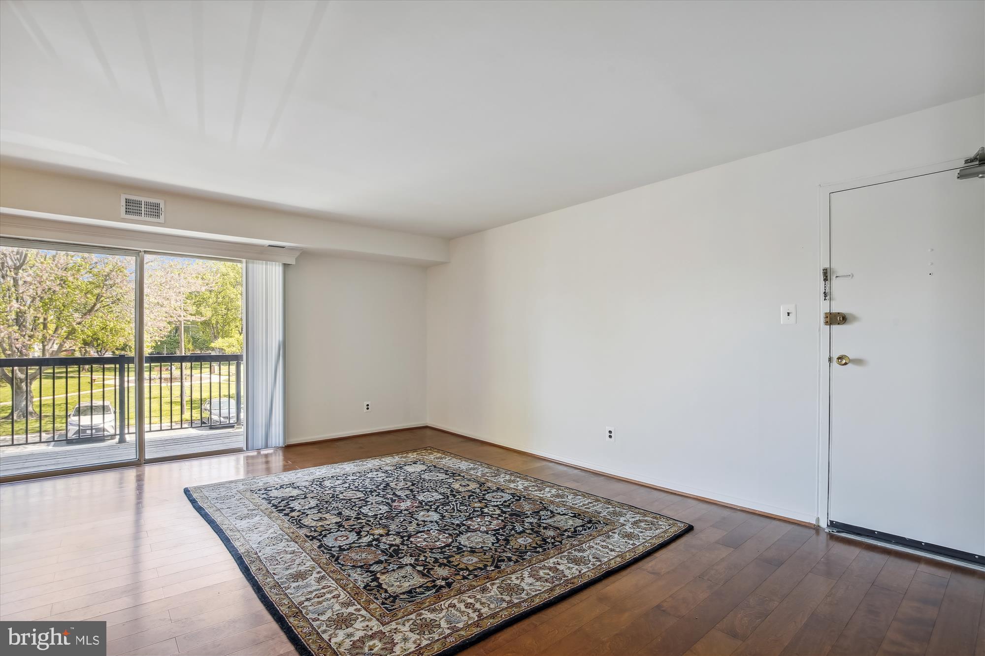 PARK TERRACE - Residential