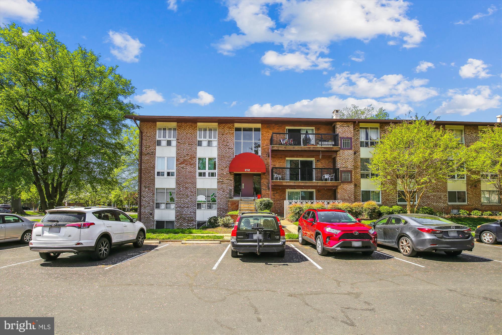 PARK TERRACE - Residential