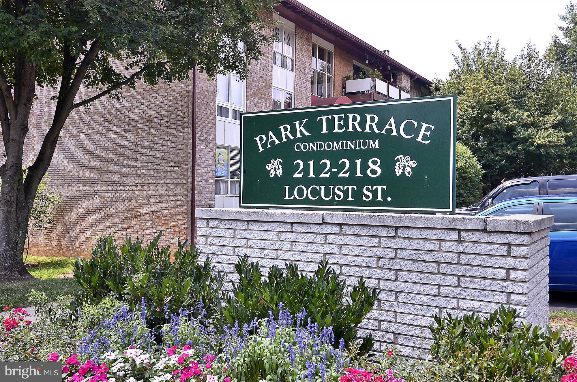 PARK TERRACE - Residential