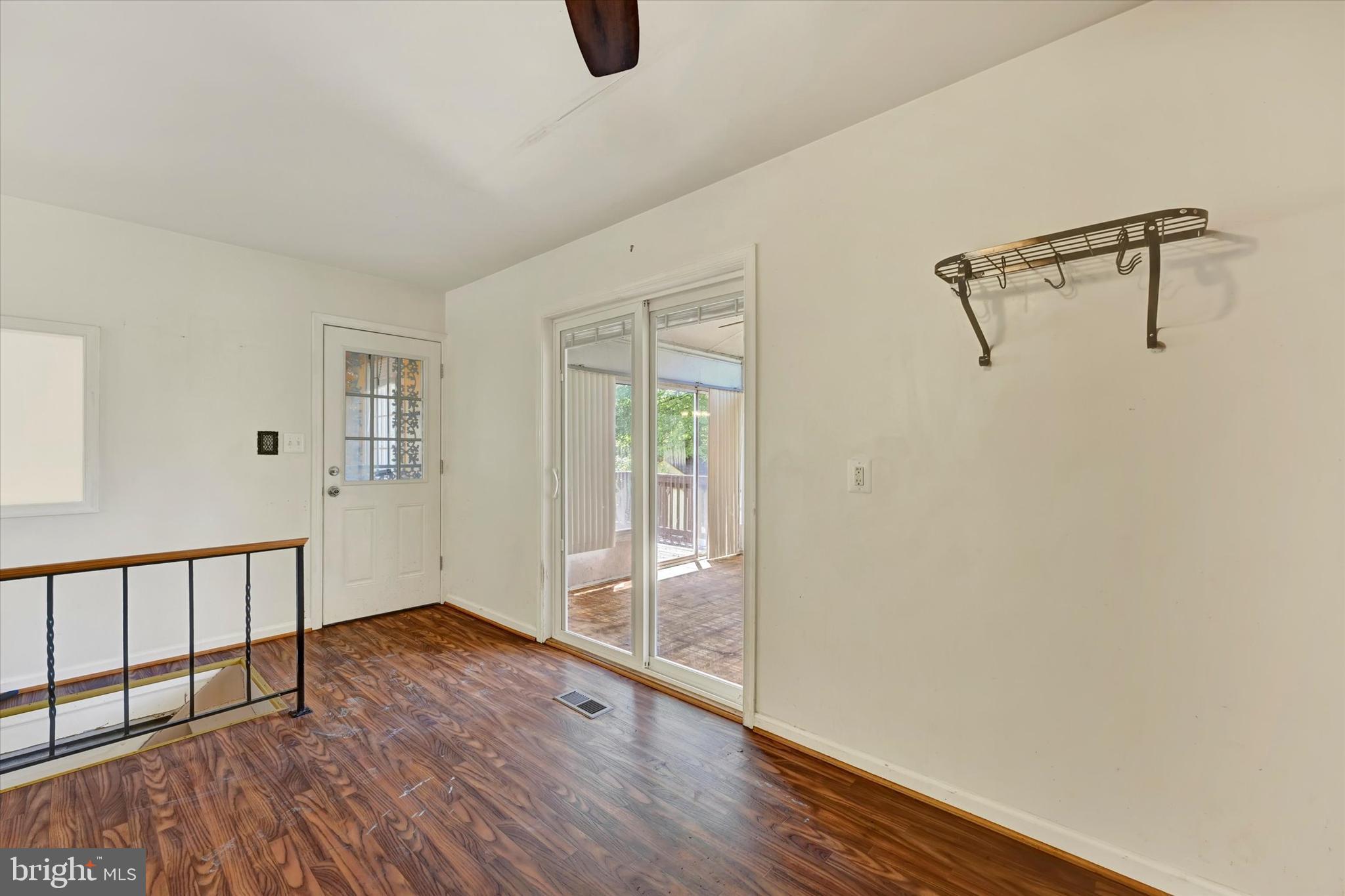 SUTER CIRCLE - Residential