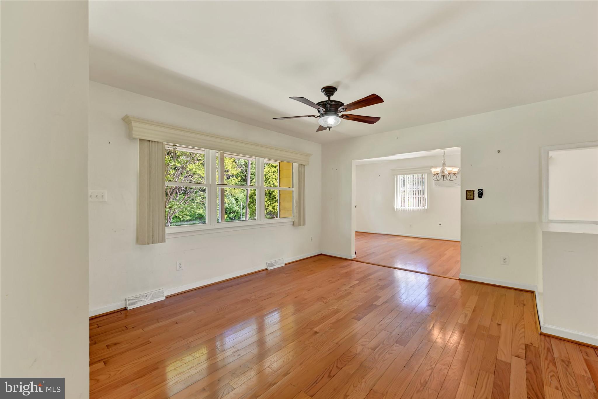 SUTER CIRCLE - Residential