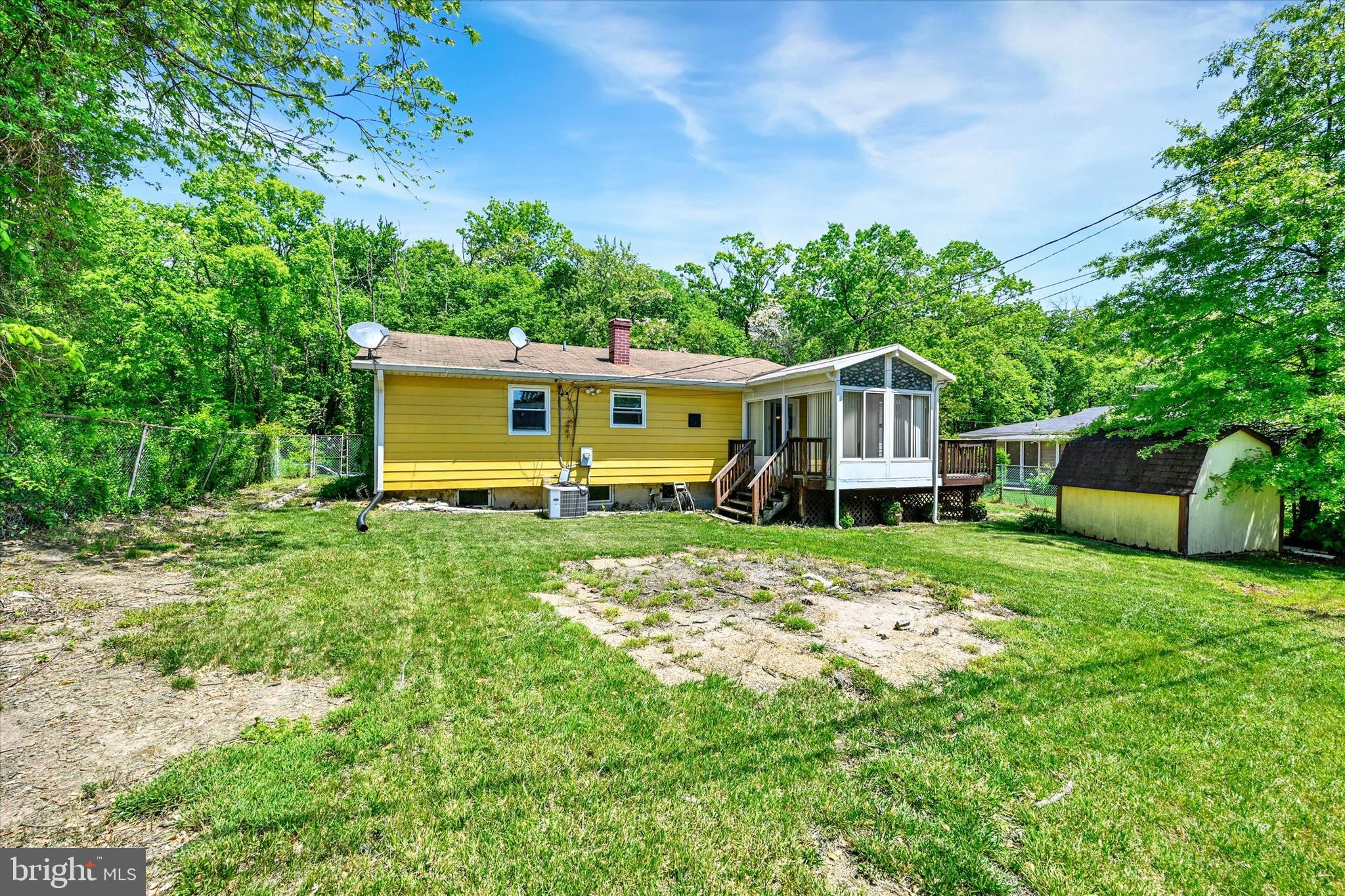 SUTER CIRCLE - Residential