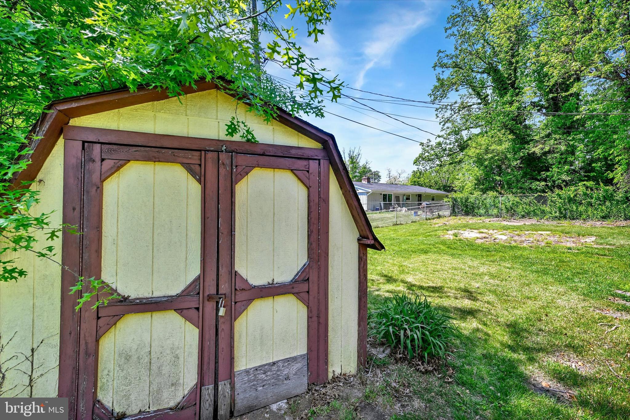 SUTER CIRCLE - Residential