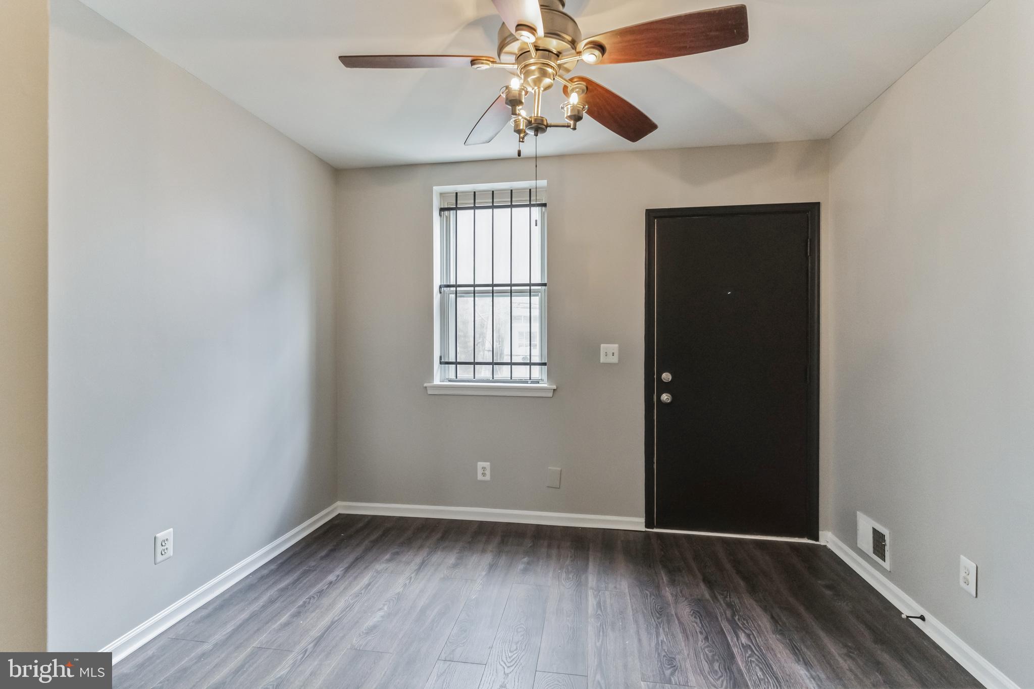 GRADUATE HOSPITAL - Residential Lease