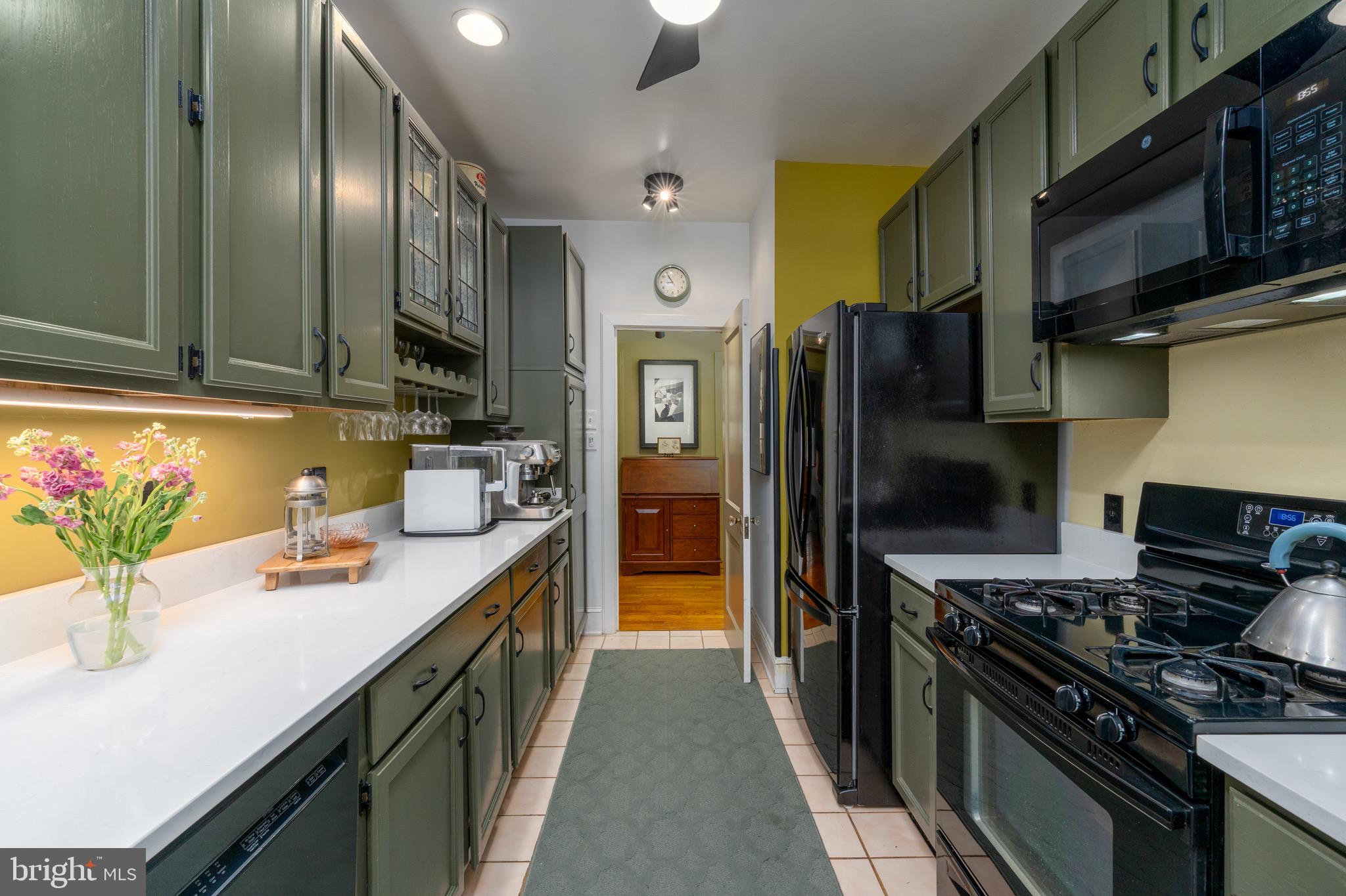 TUSCANY-CANTERBURY - Residential