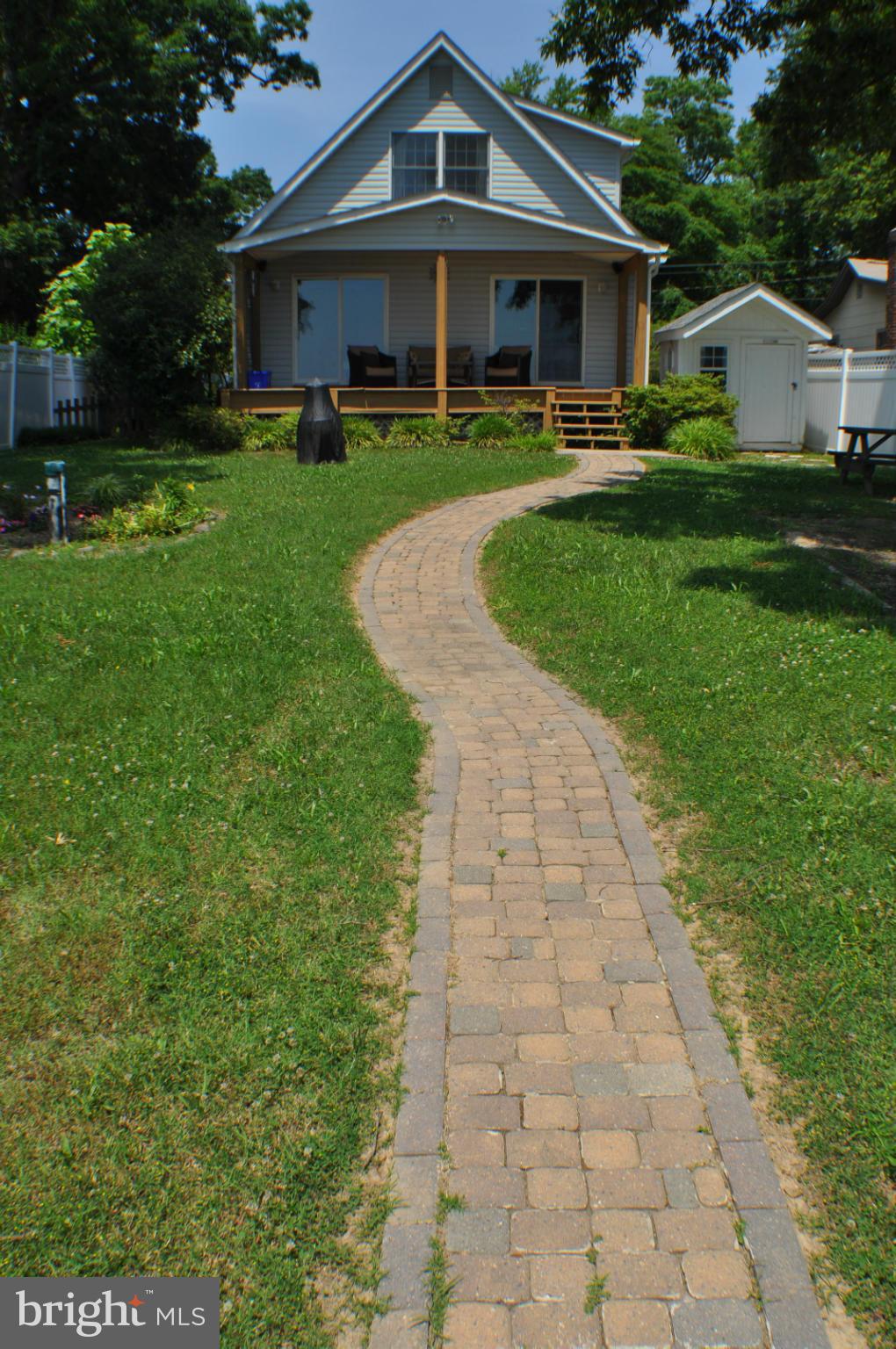 COBB ISLAND - Residential