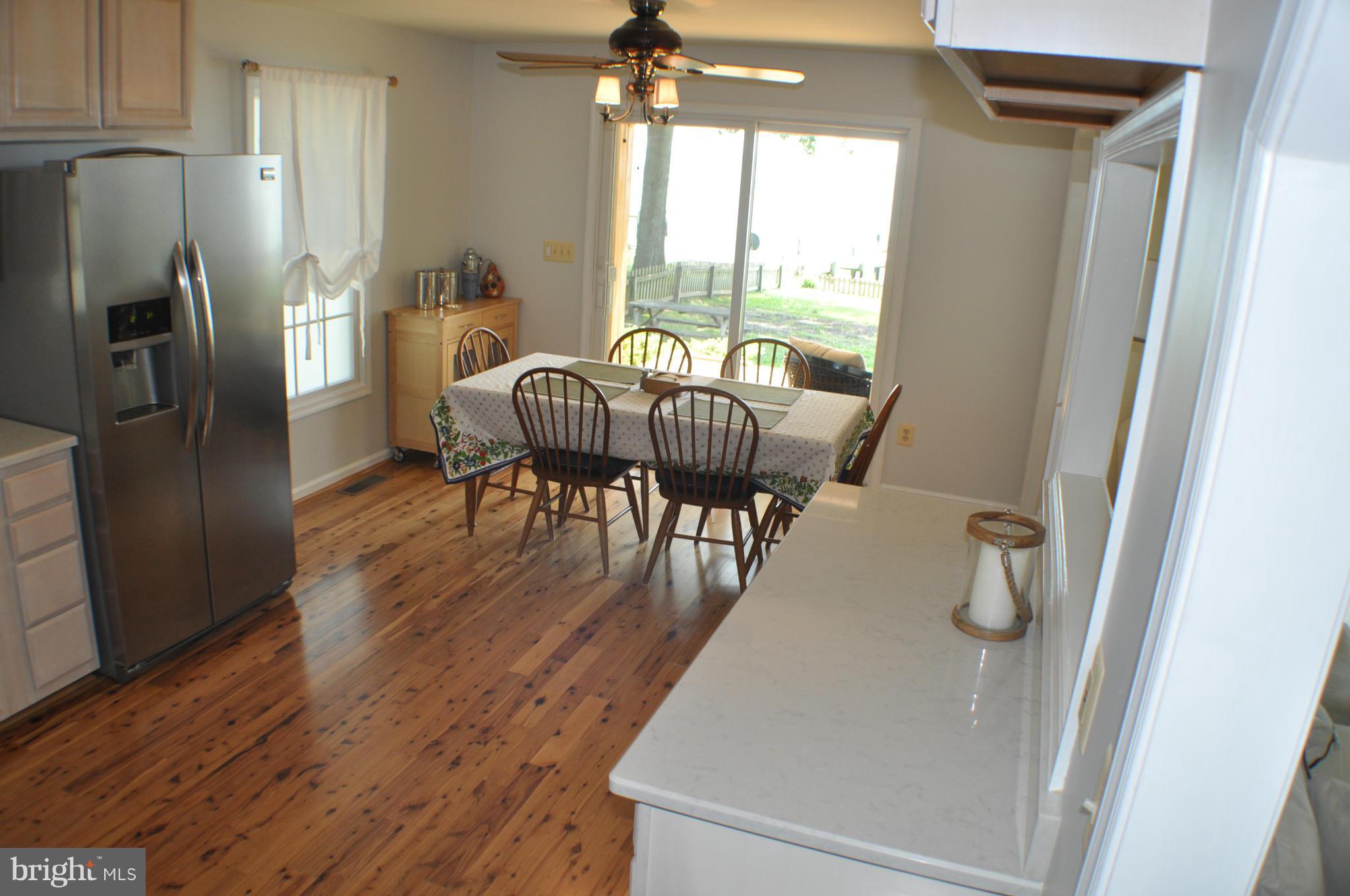 COBB ISLAND - Residential