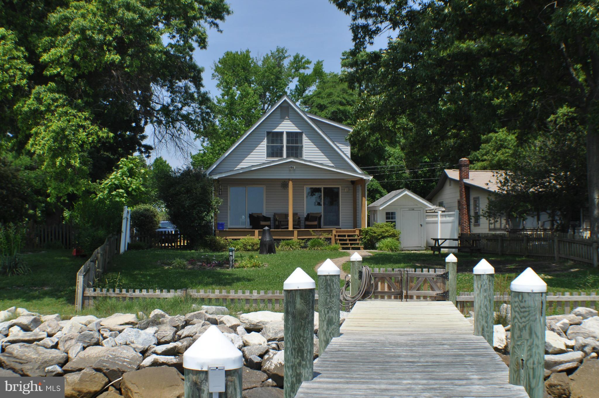 COBB ISLAND - Residential