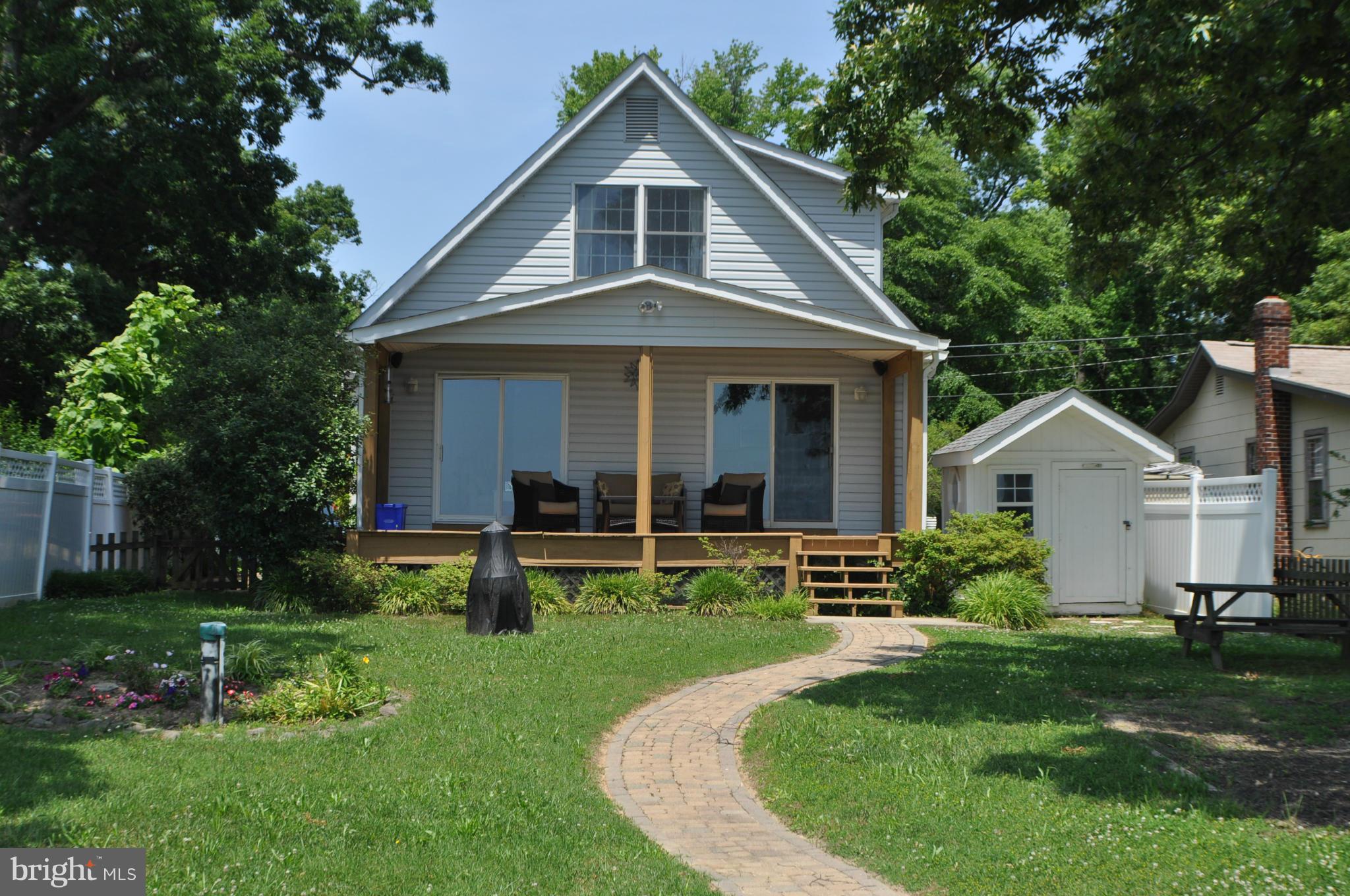 COBB ISLAND - Residential
