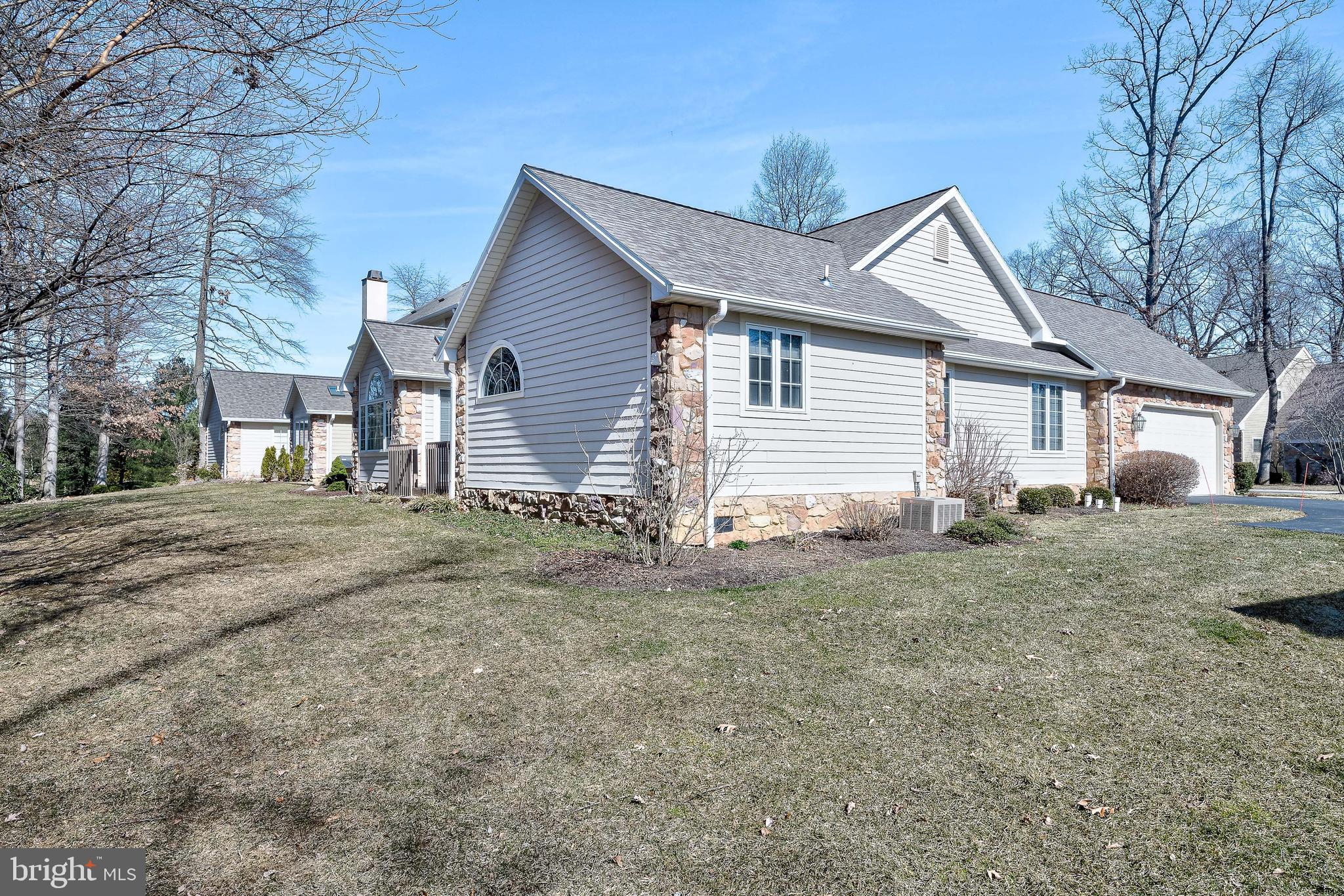 ROSENMILLER WOODS - Residential