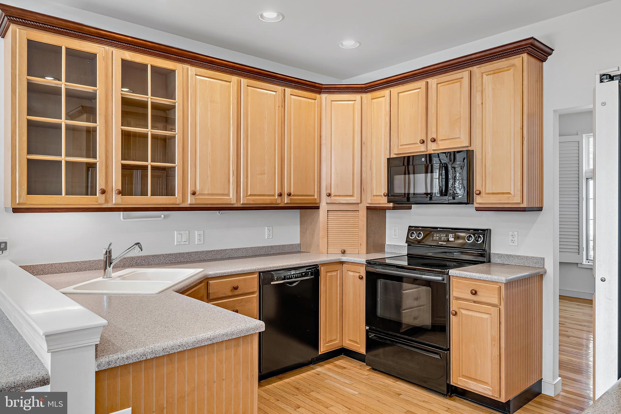 ROSENMILLER WOODS - Residential