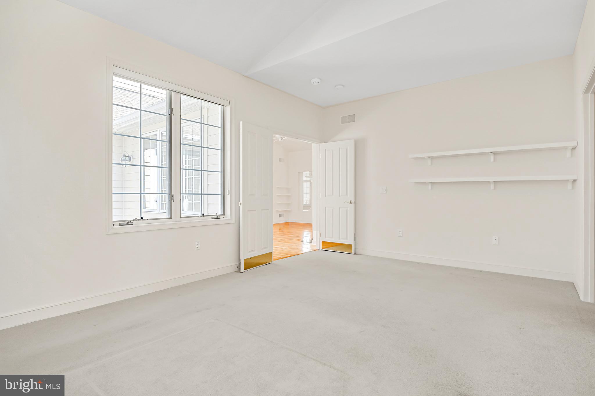 ROSENMILLER WOODS - Residential