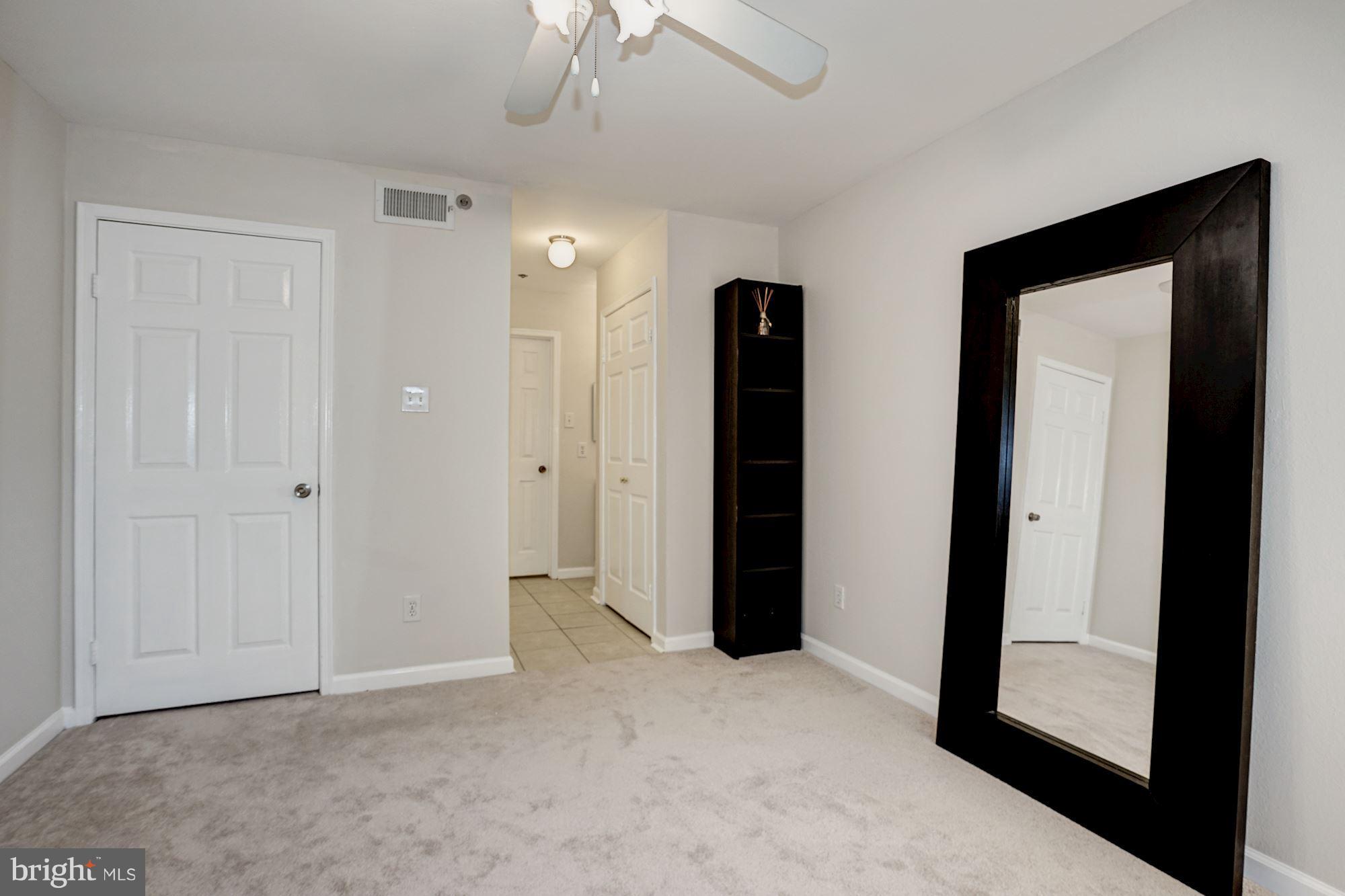 POINTE AT PARK CENTER - Residential