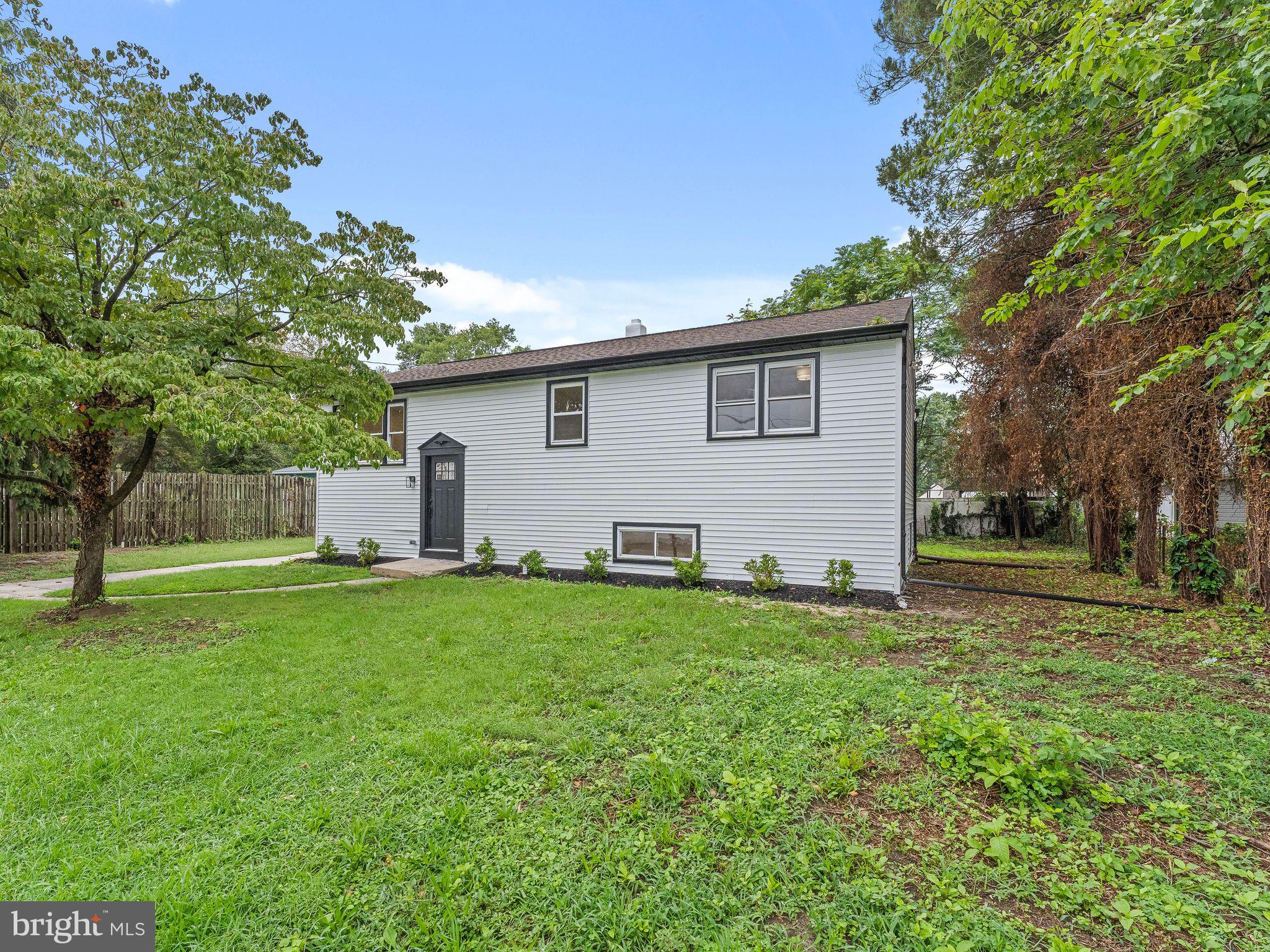 1937 BELLEVUE AVENUE