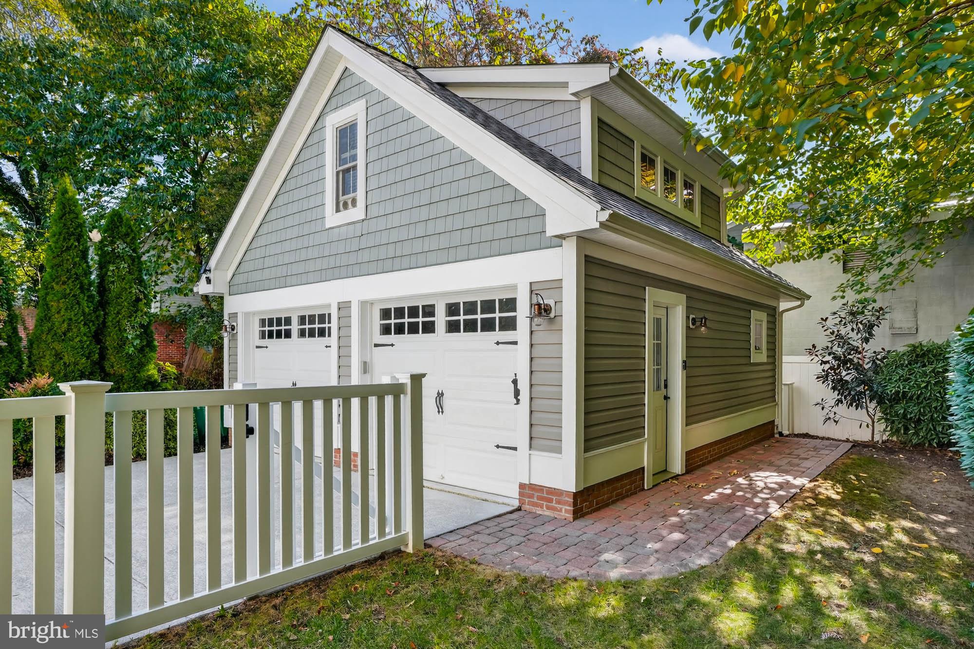 EASTPORT - Residential