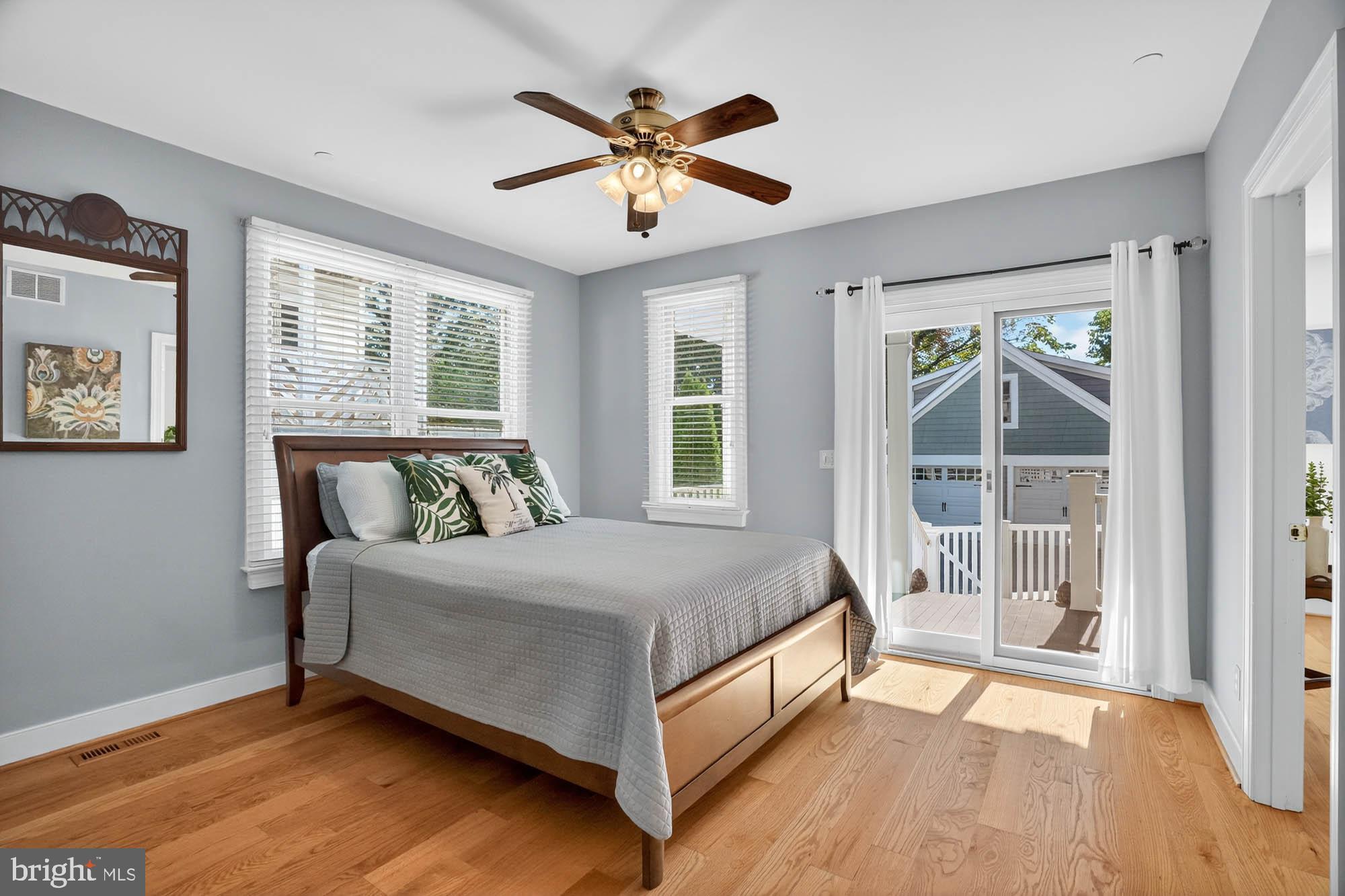 EASTPORT - Residential