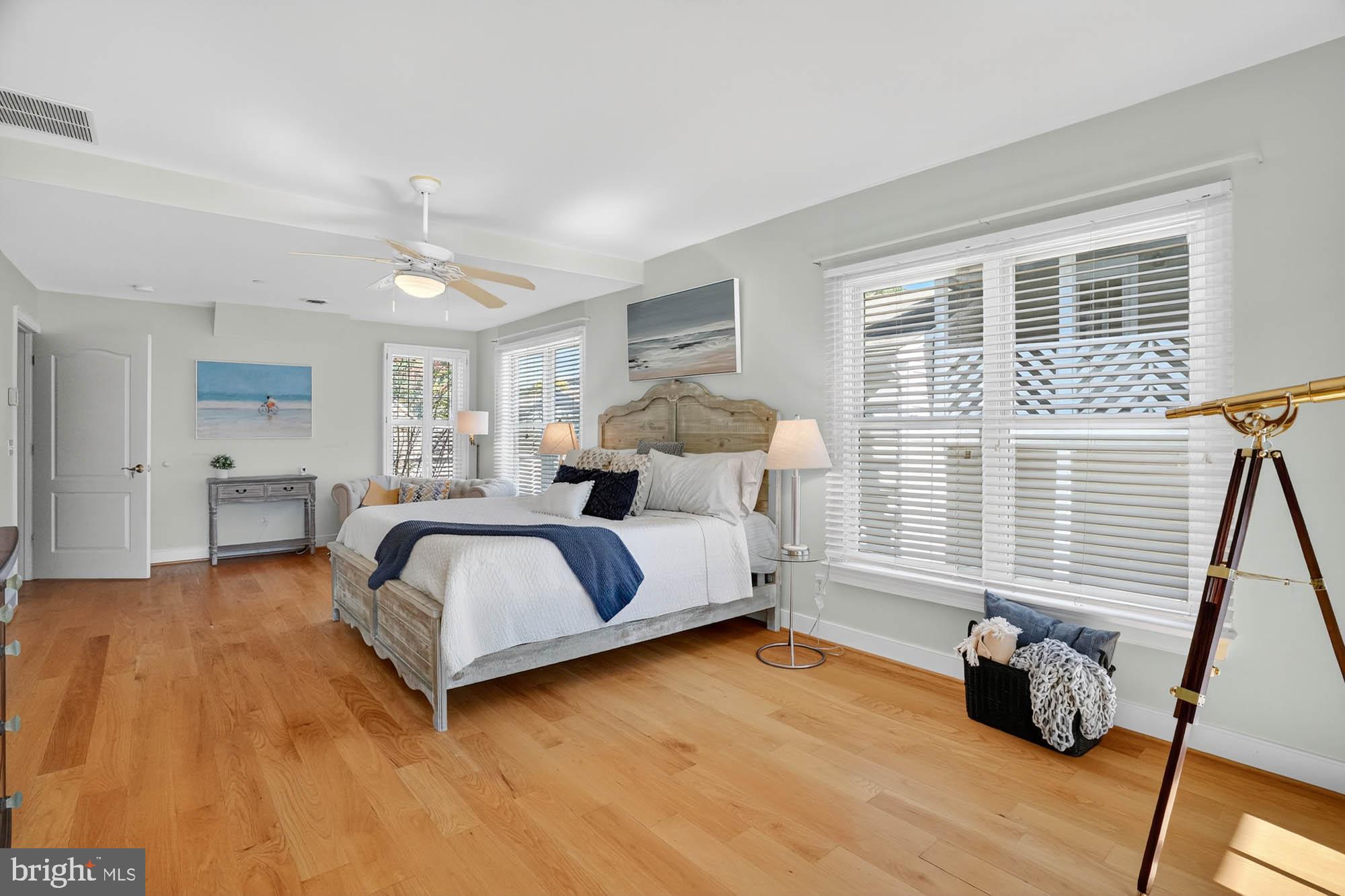 EASTPORT - Residential