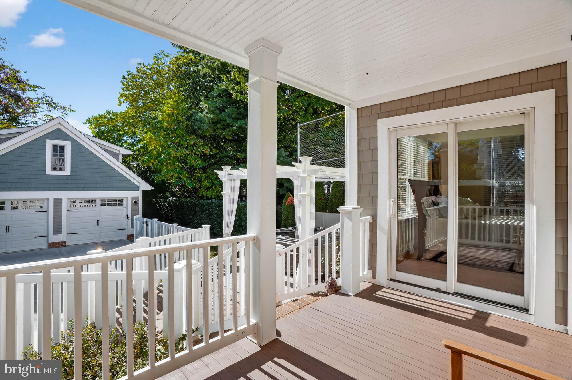 EASTPORT - Residential