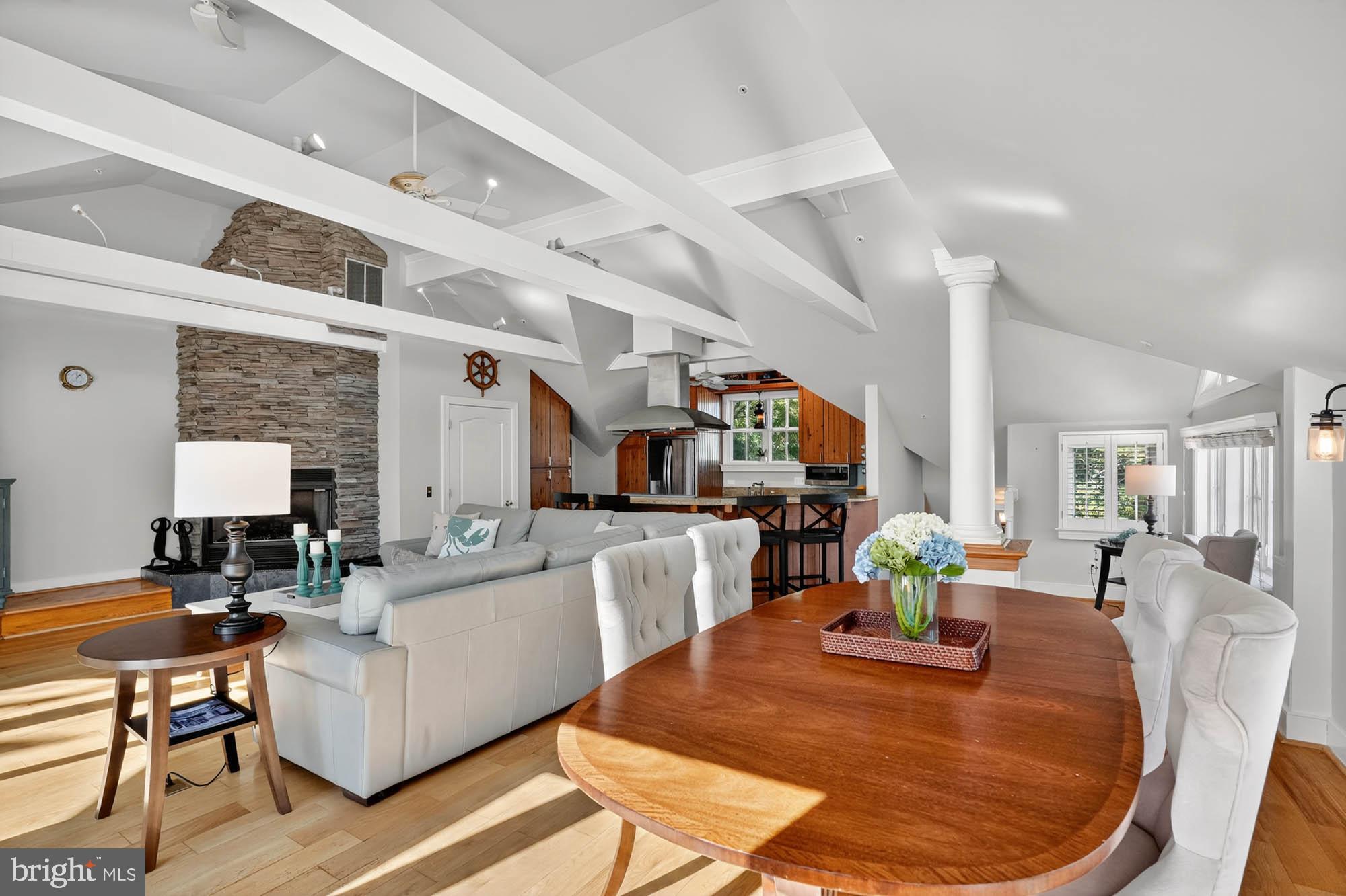 EASTPORT - Residential
