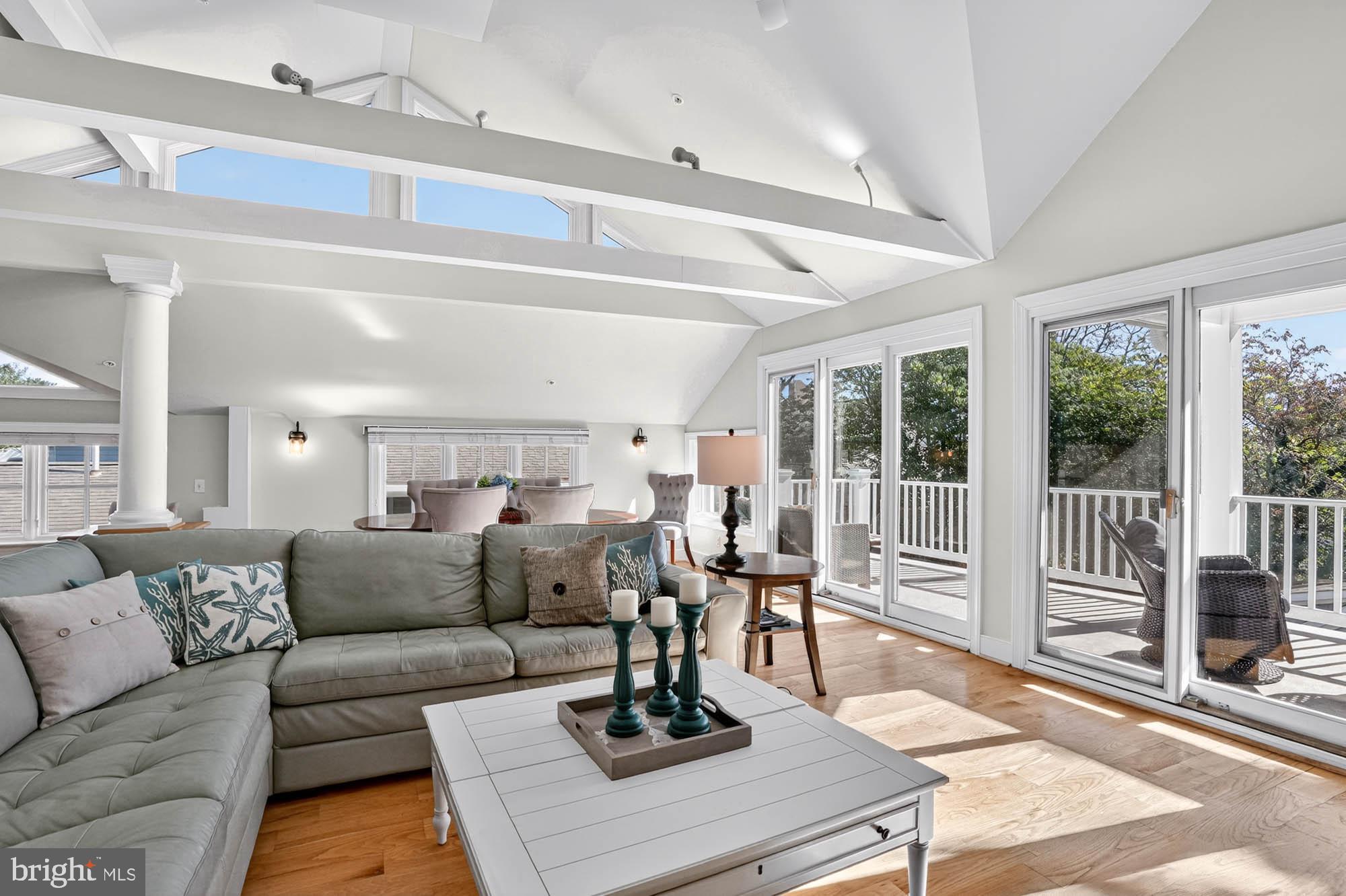 EASTPORT - Residential