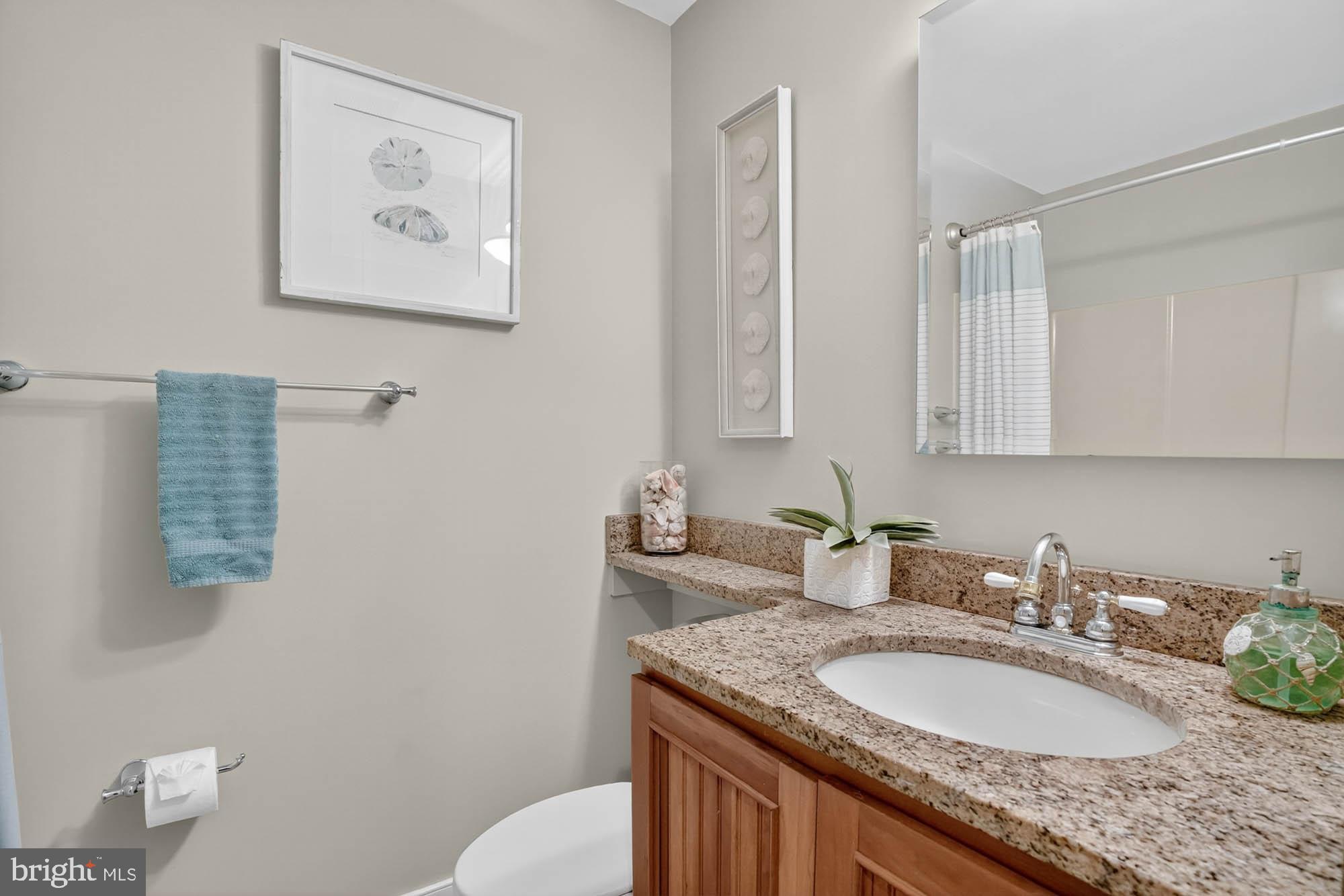 EASTPORT - Residential