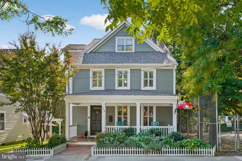 215 CHESTER AVENUE ANNAPOLIS MD 21403