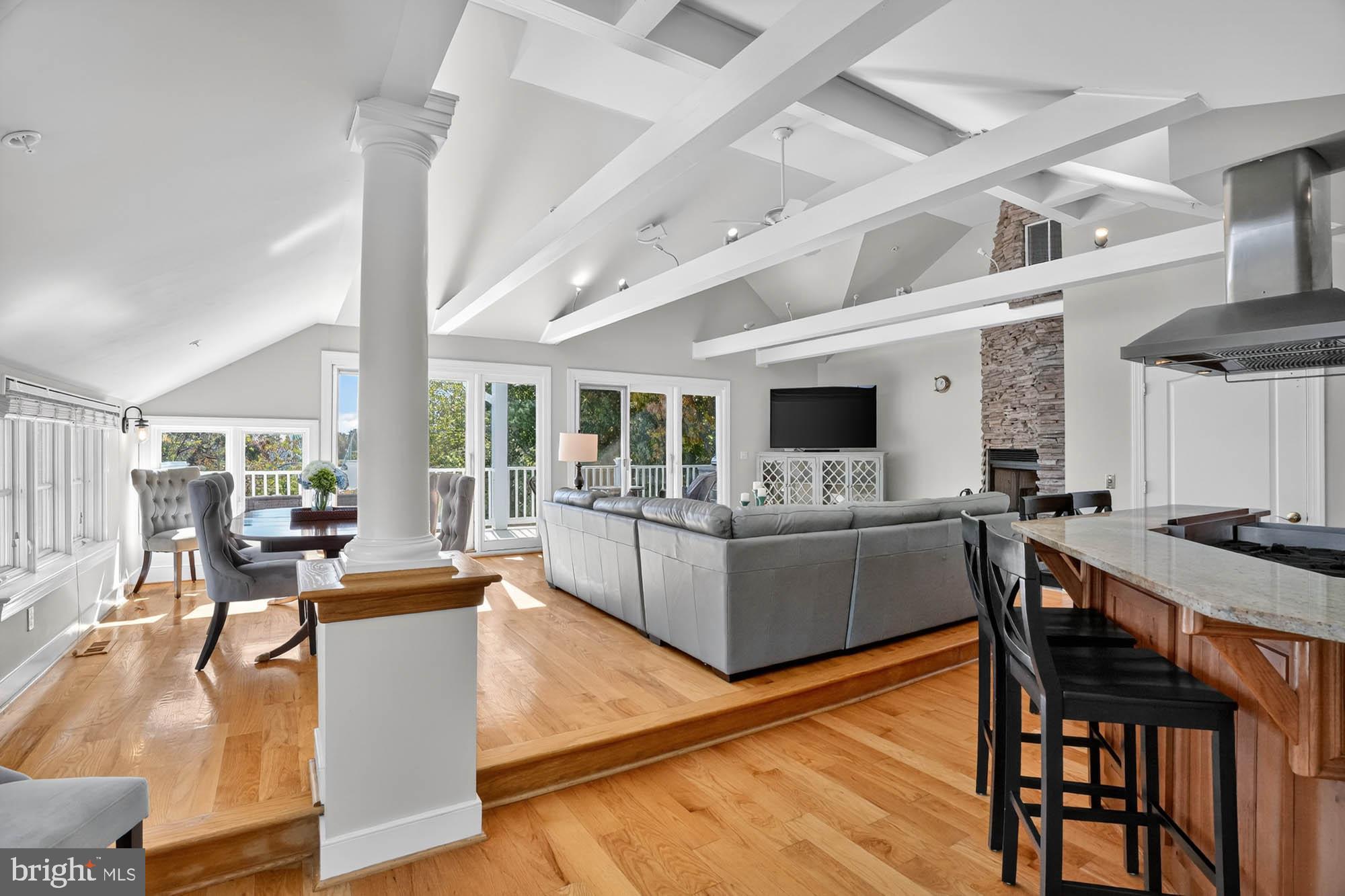 EASTPORT - Residential