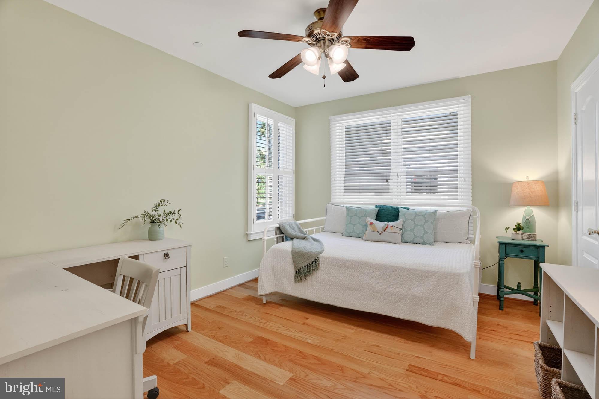 EASTPORT - Residential