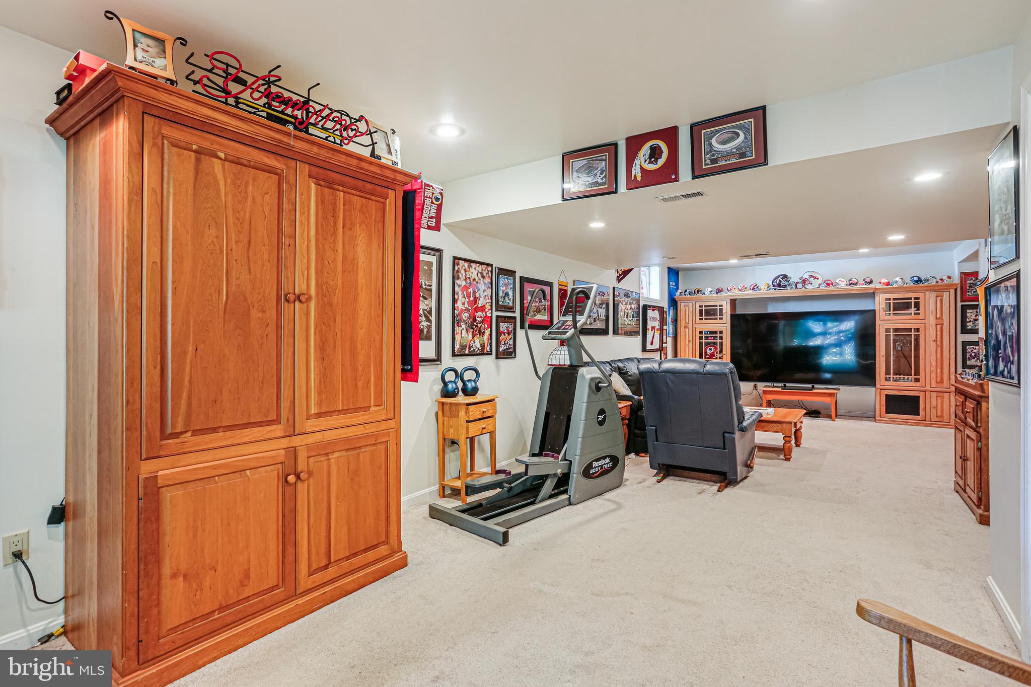 CHURCHILL TOWN SECTOR - Residential