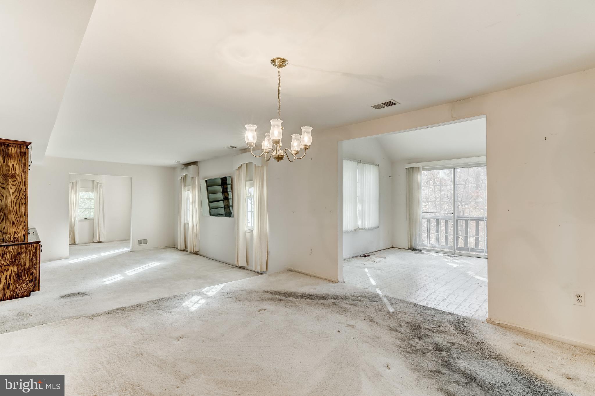 KINGS CONTRIVANCE - Residential